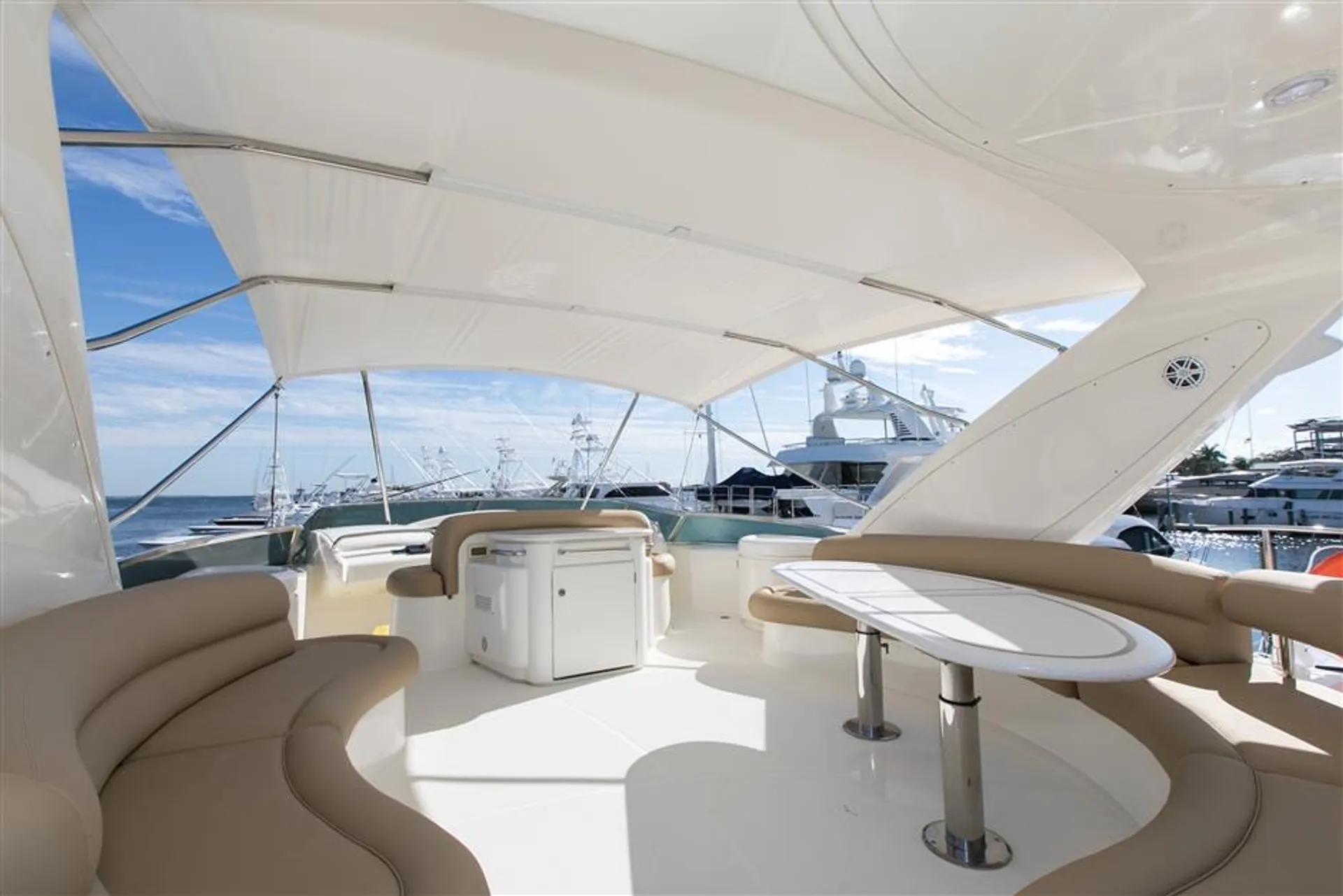 Azimut 80 in Miami, FL — photo 4