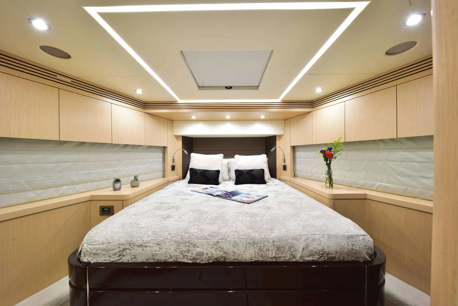 Sunseeker 75' in Nantucket, MA — photo 10