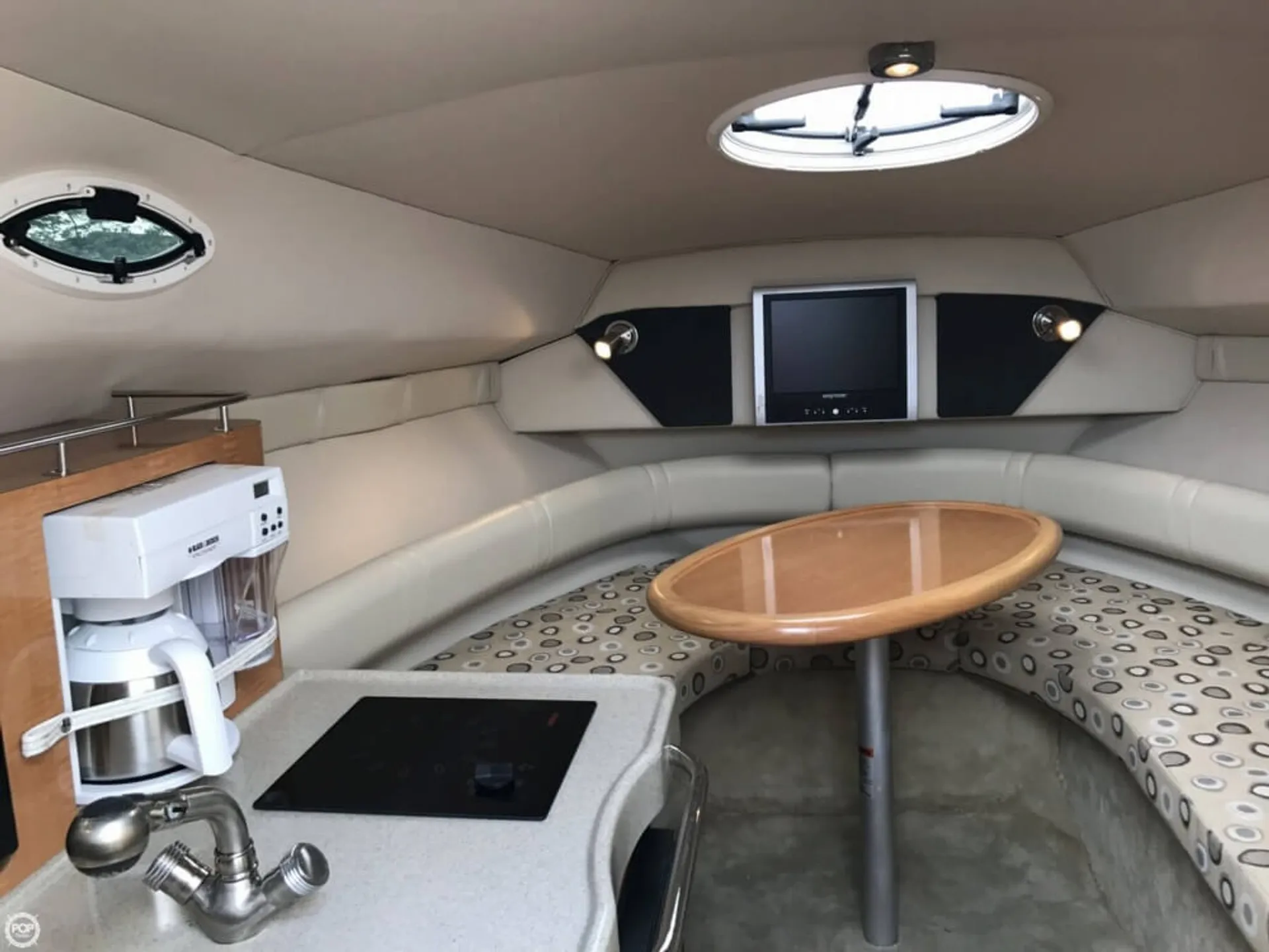 Larson Boats IO1130829 in Hastings, MN — photo 3