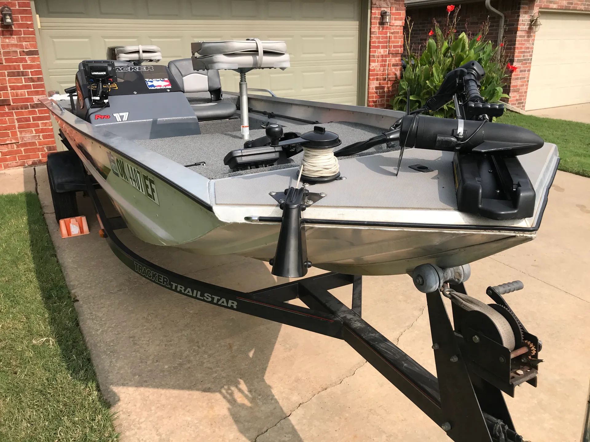 Tracker by Tracker Marine Pro 17  in Yukon, OK — photo 3
