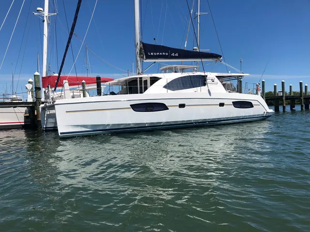 Rent a Leopard catamaran in Marathon, FL near me
