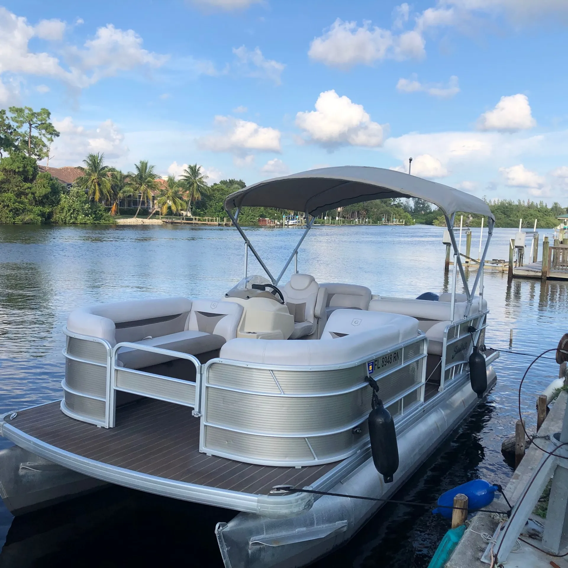 2018 Godfrey Sweetwater 23' Pontoon 12 People! 