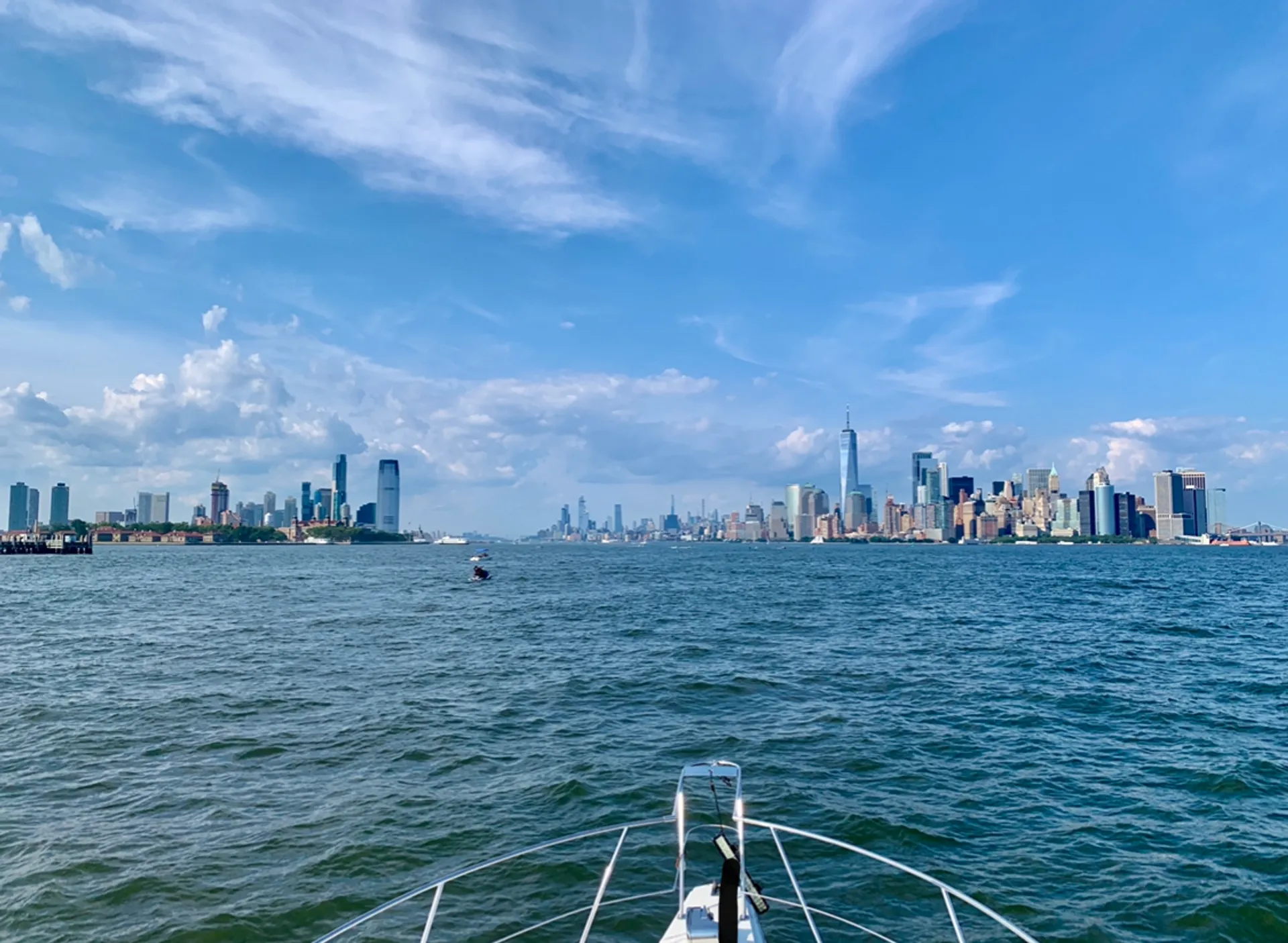 TRAVEL IN LUXURY AND STYLE ON THIS CRUISER YACHT