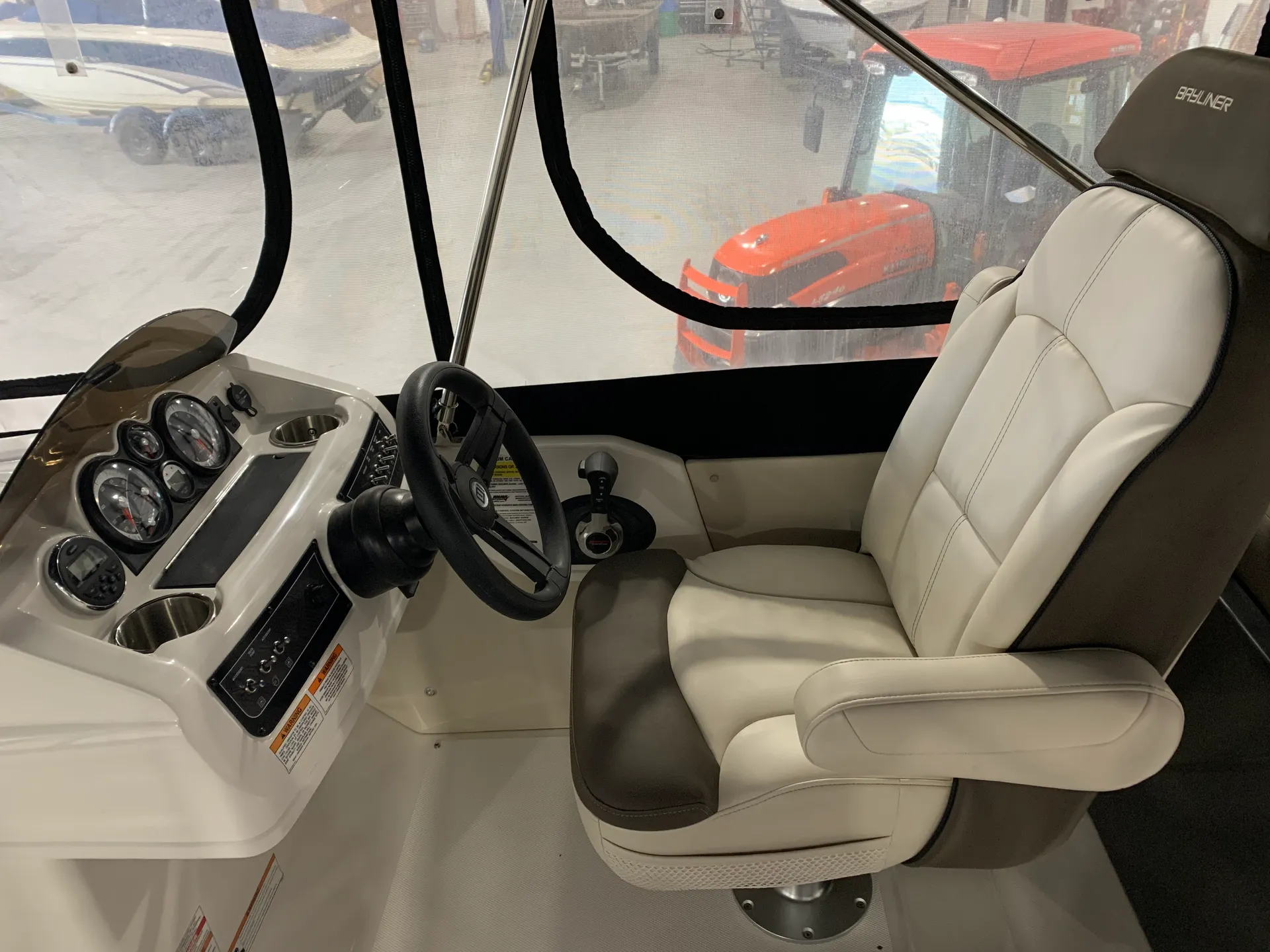 Bayliner Element XR7 Verado  in Bigfork, MT — photo 6