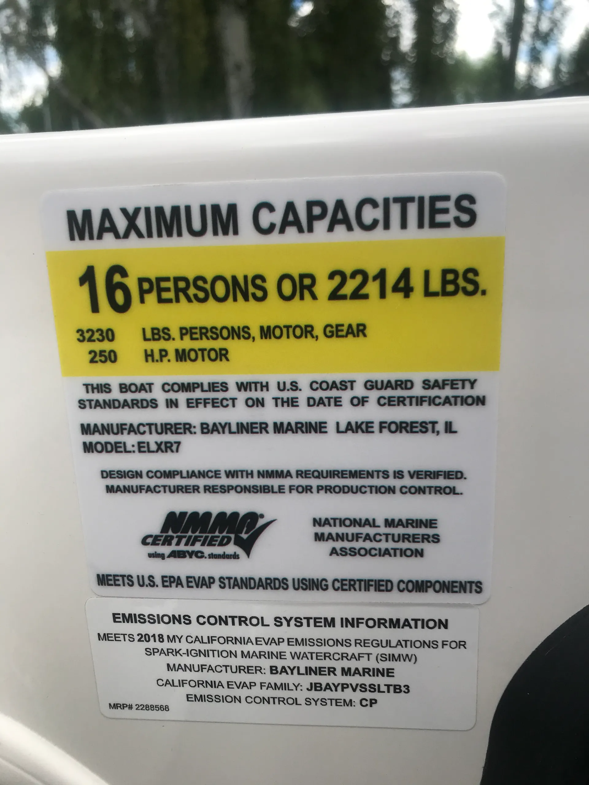 Bayliner Element XR7 Verado  in Bigfork, MT — photo 9