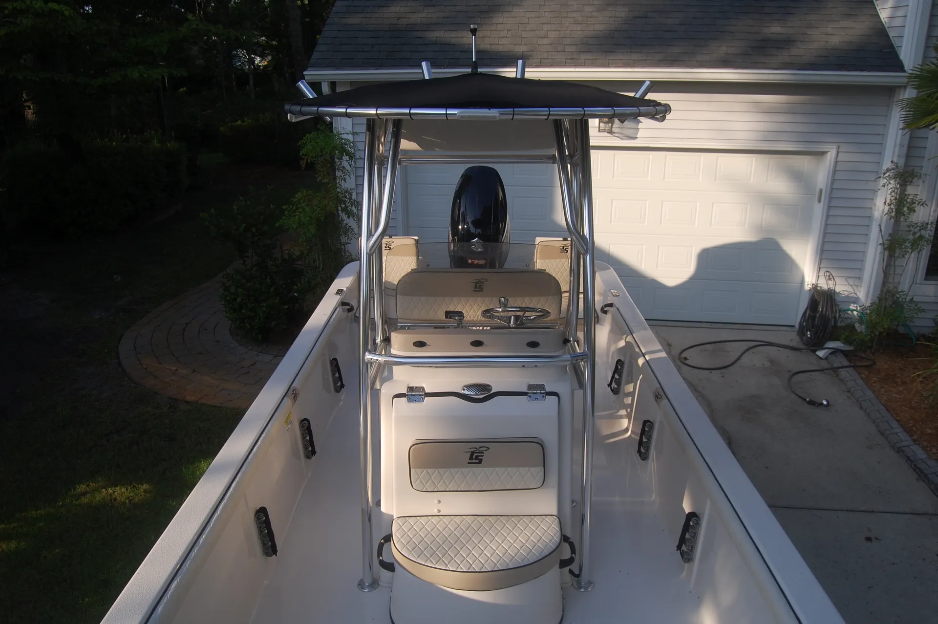 Carolina Skiff 23 LS in Mount Pleasant, SC — photo 2