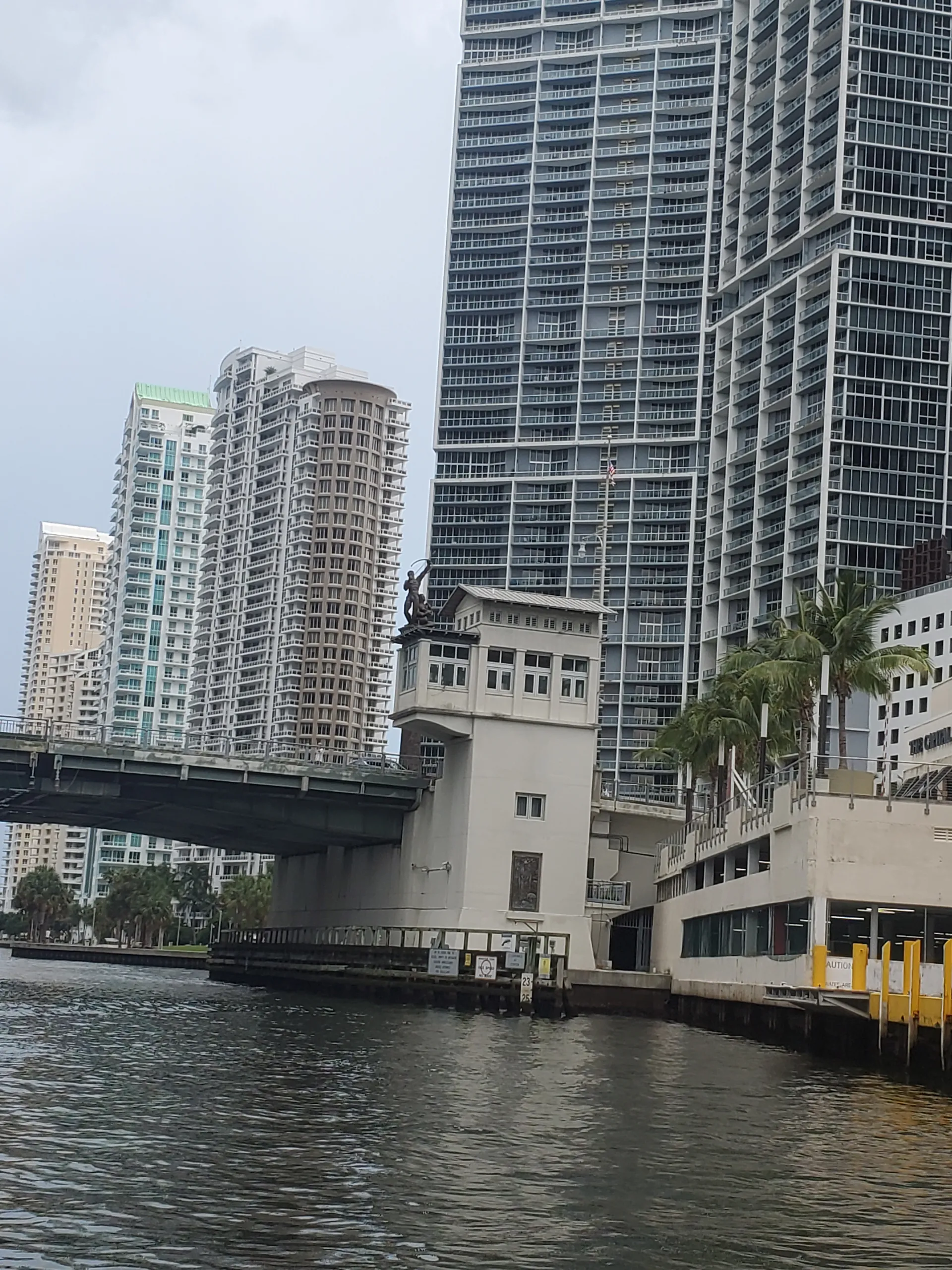 19' YAMAHA JET BOAT CRUISE in Miami, FL!