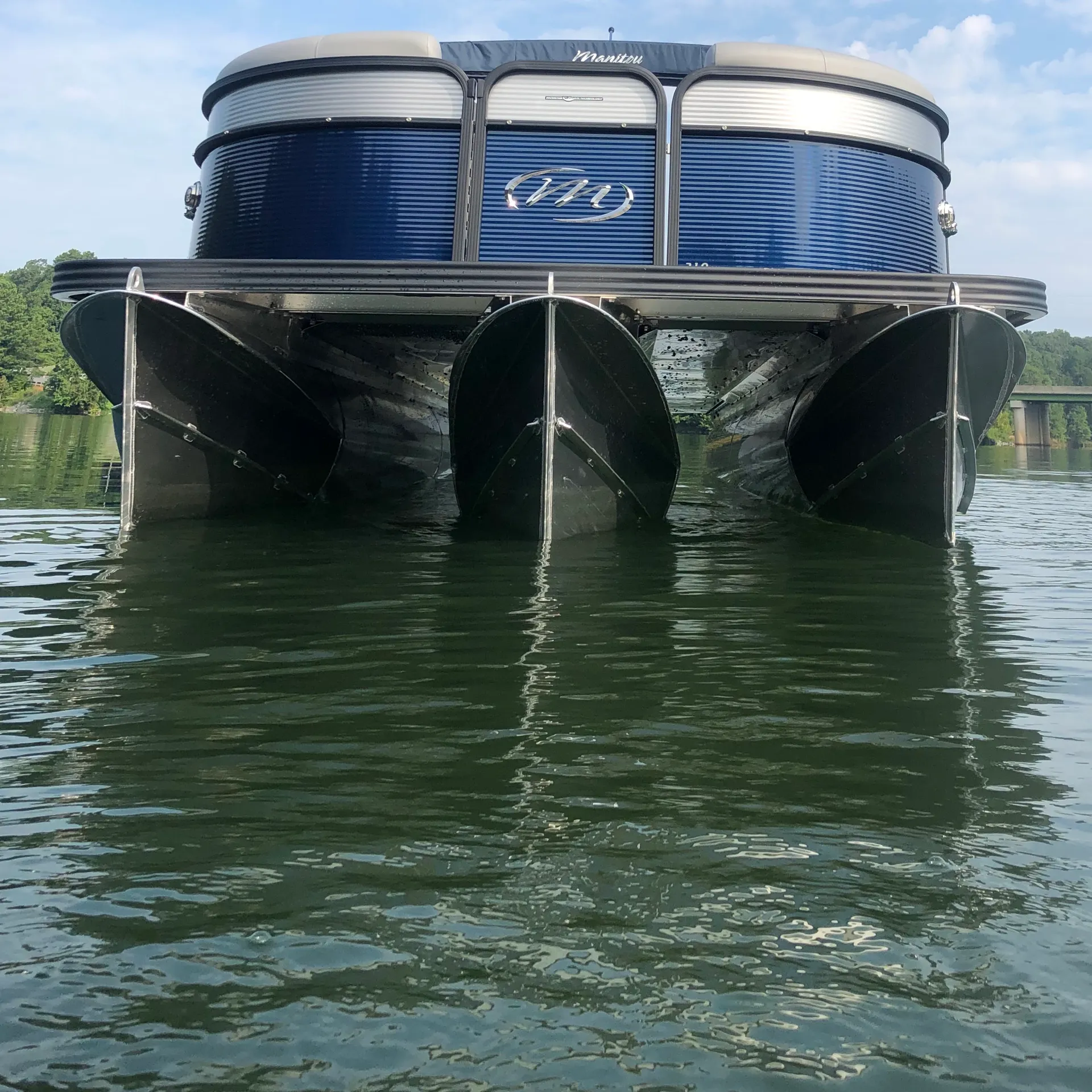 2021 21’ Manitou pontoon