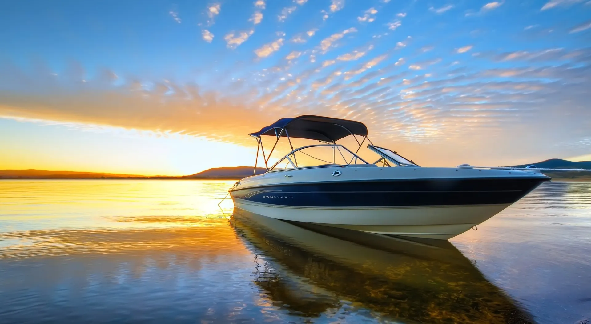 Bayliner 2050 Capri BR  in Newport Beach, CA — photo 2