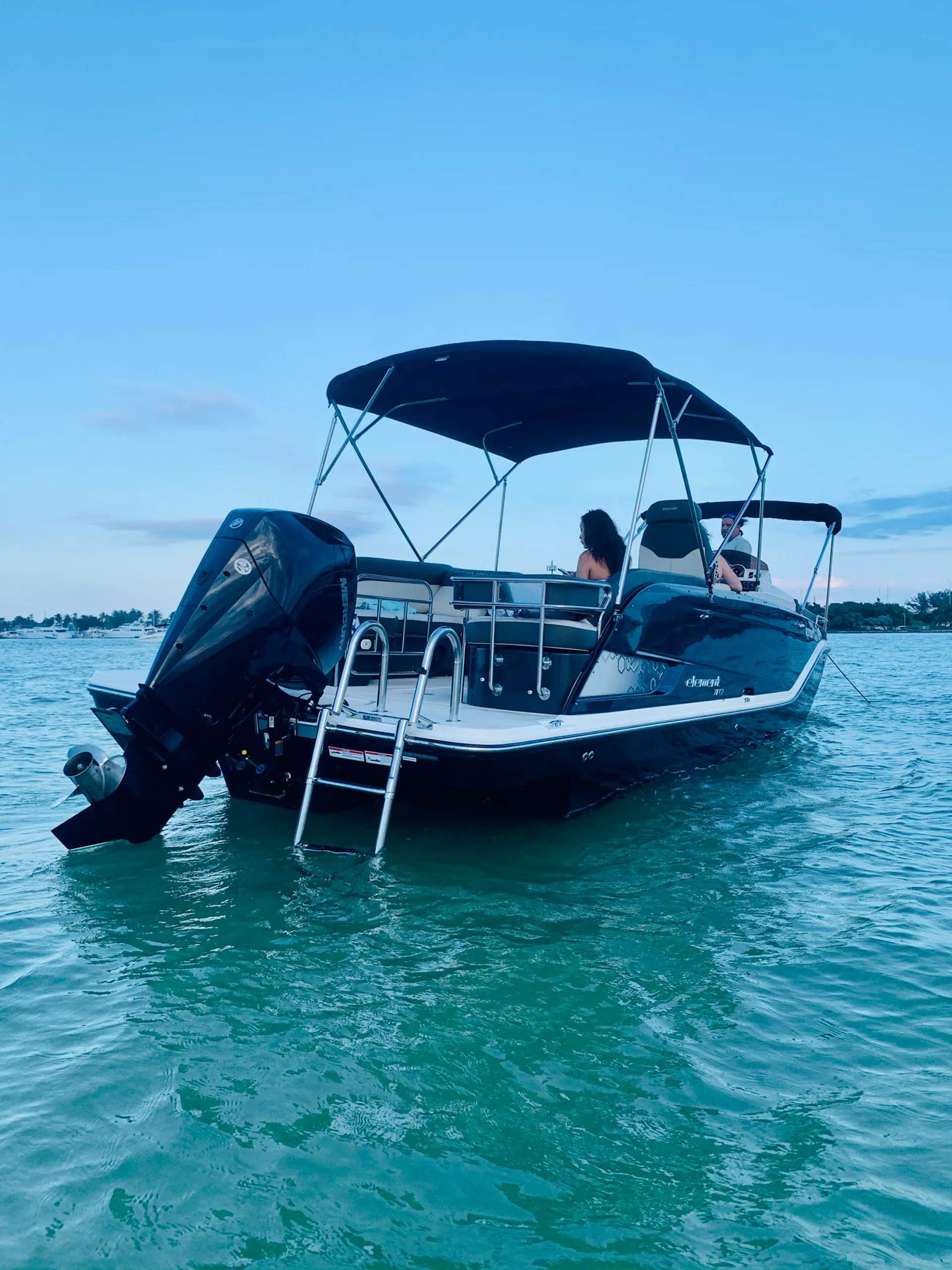 BAYLINER ELEMENT XR7 in North Miami Beach, FL — photo 5