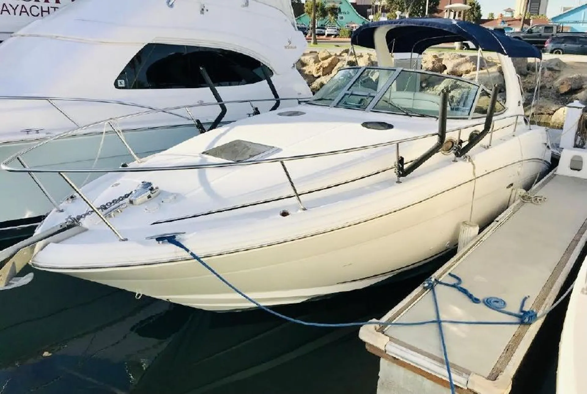 Sea Ray Boats 300 Sundancer in Long Beach, CA — photo 2