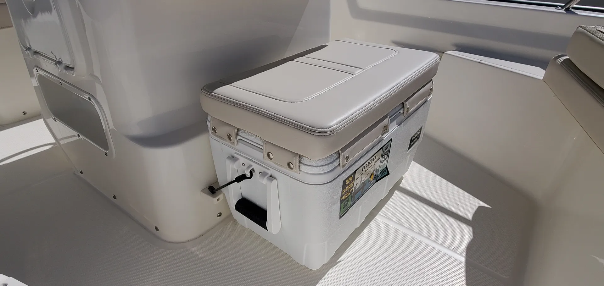 Delivery Available - 2021 Boston Whaler 150 Montauk Fishing Vessel