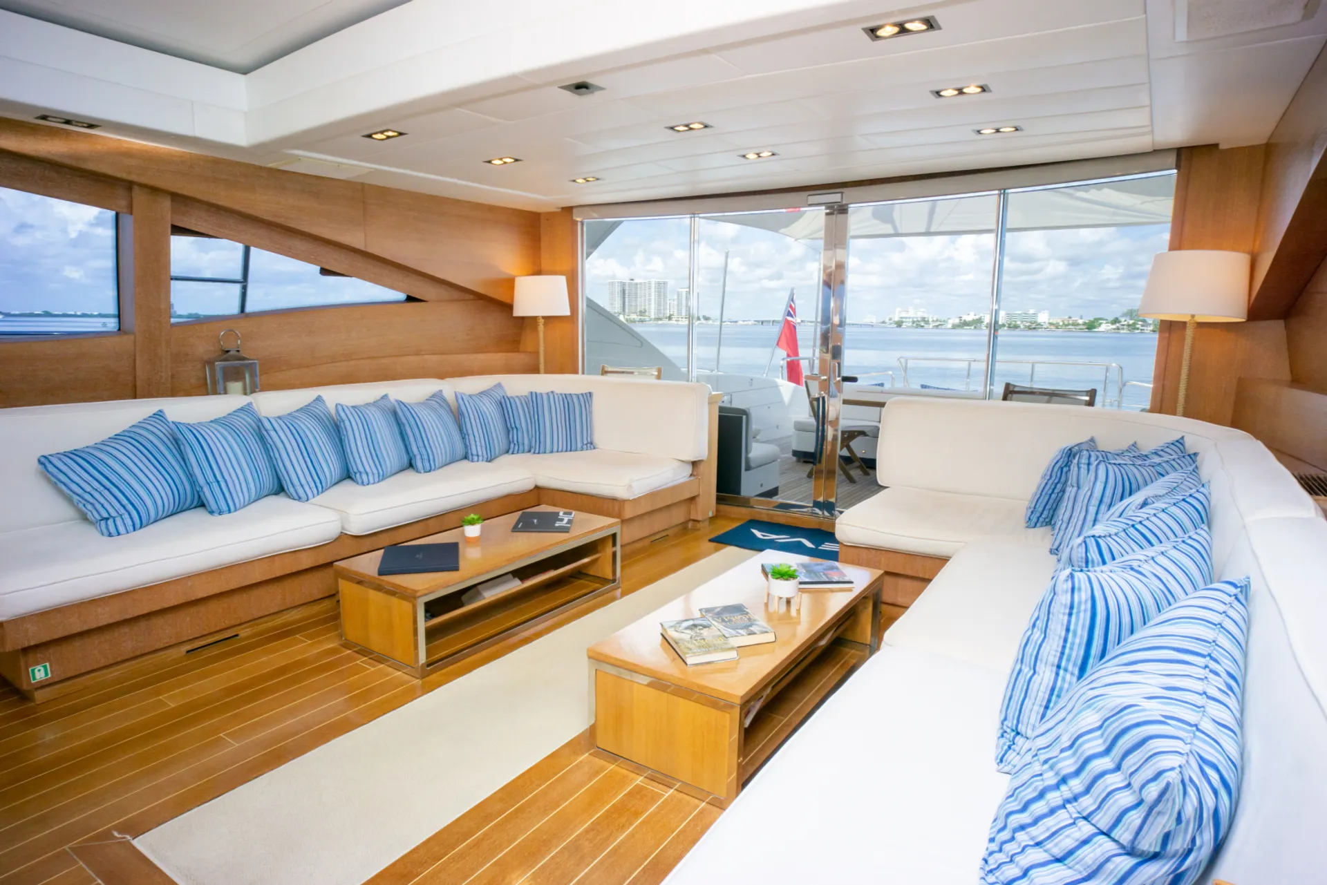 Mangusta Mangusta in Miami Beach, FL — photo 7