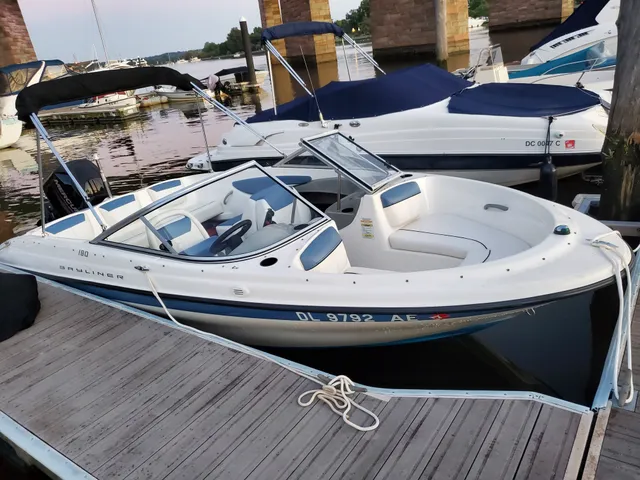 Rent a Bayliner 180 bow rider in Arlington, VA near me