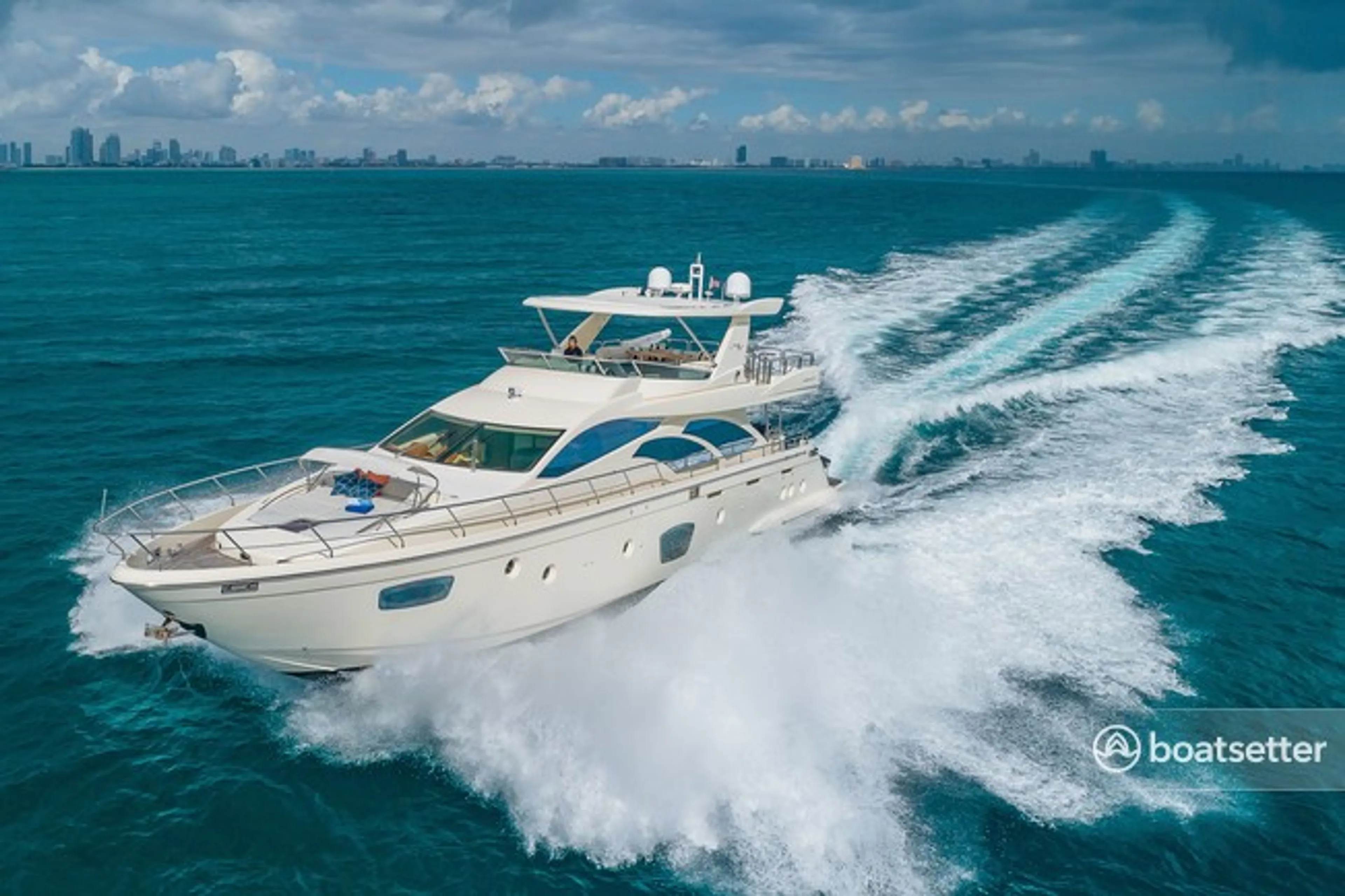 Rent a Azimut FLY in Miami Beach, FL on Boatsetter