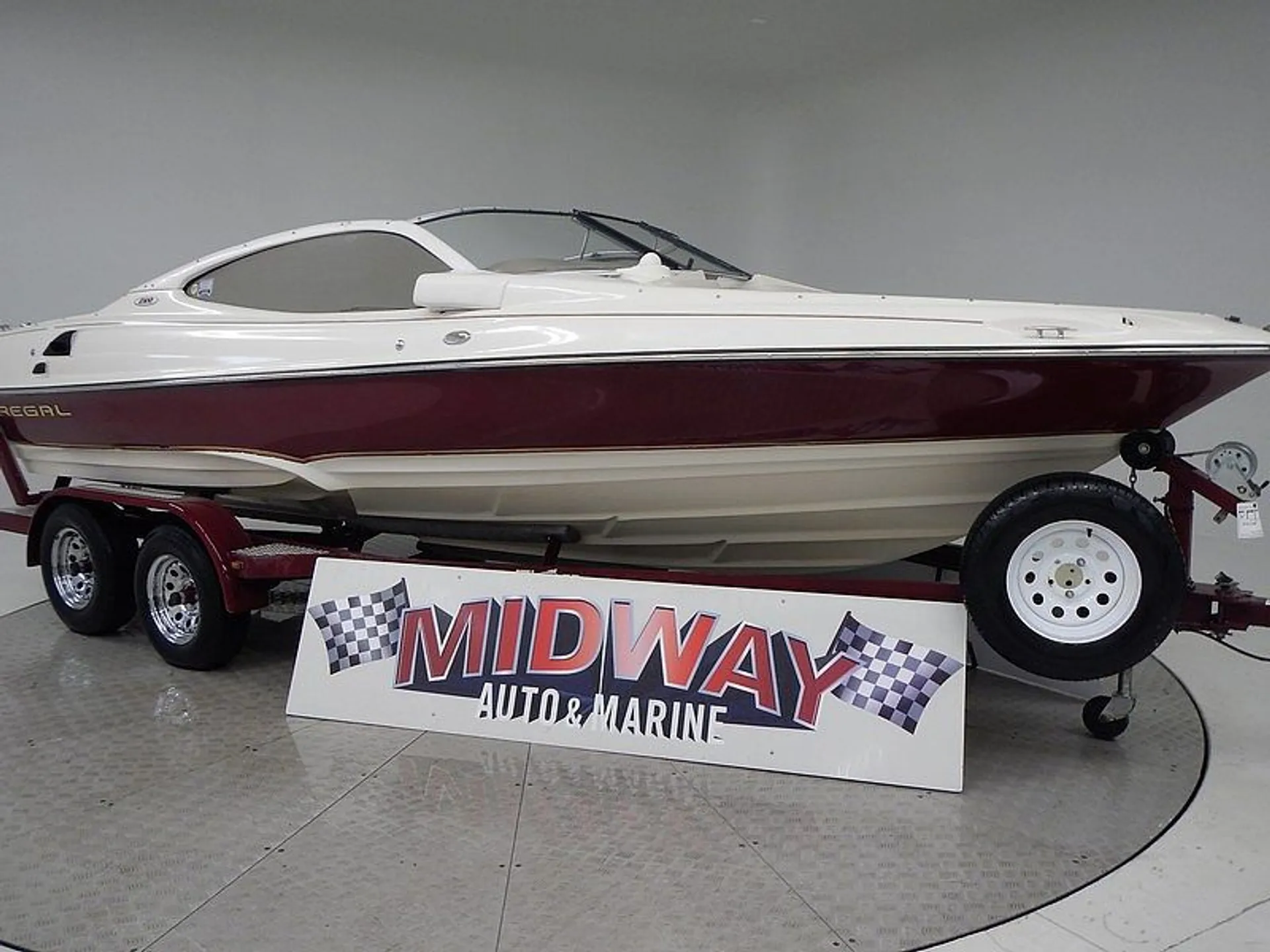 Regal Boats 2100 LSR  in Cypress, TX — photo 2