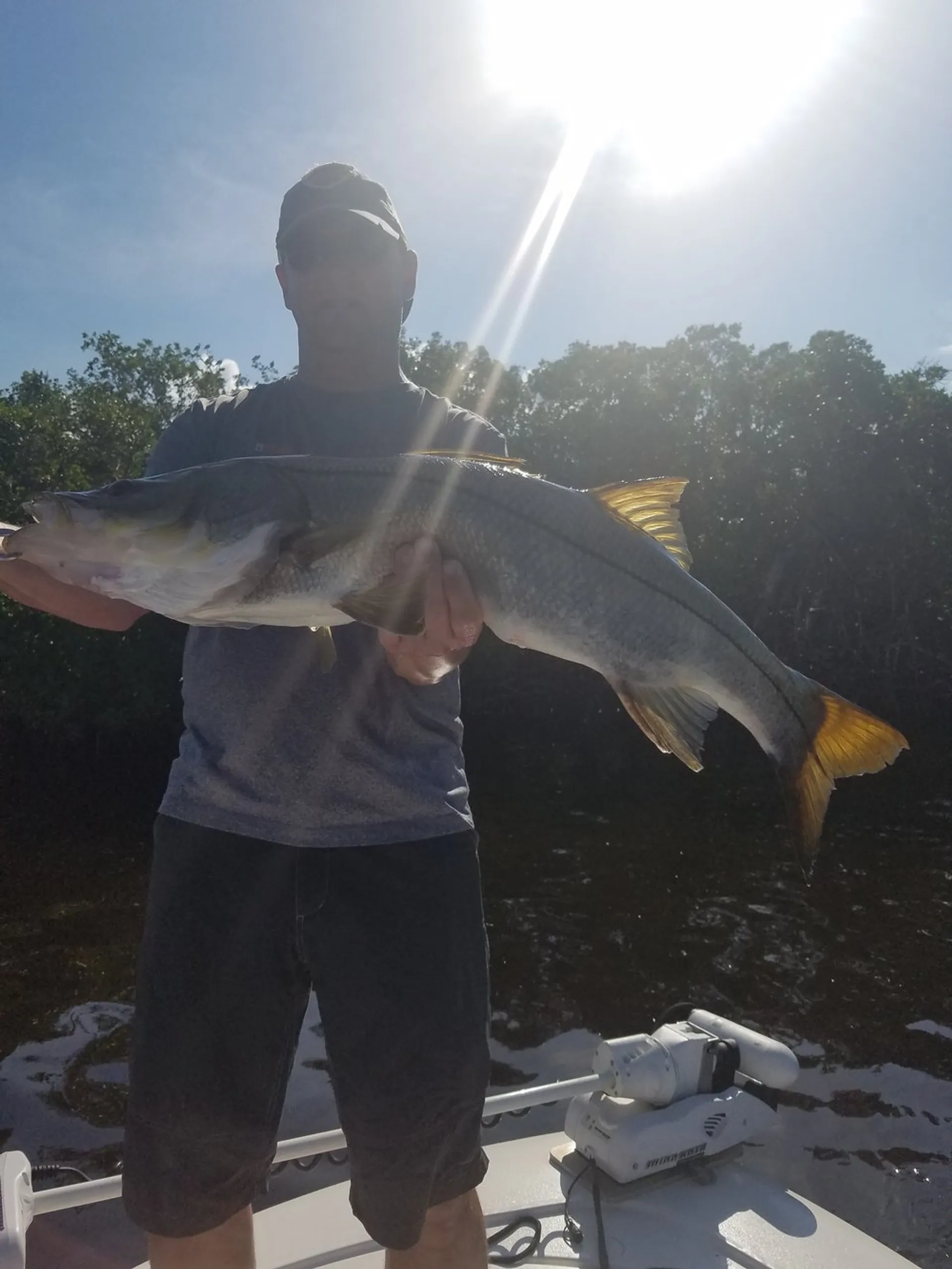 Chum Crazy - Guided Fishing on a 21' Tidewater! 