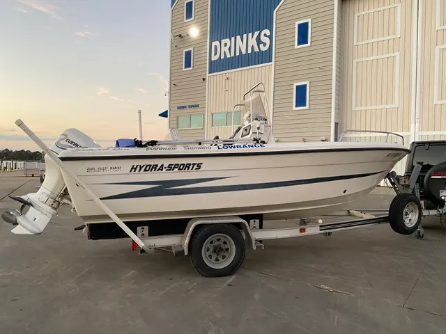 Rent a Hydrasports Boats center console in Noel, MO near me