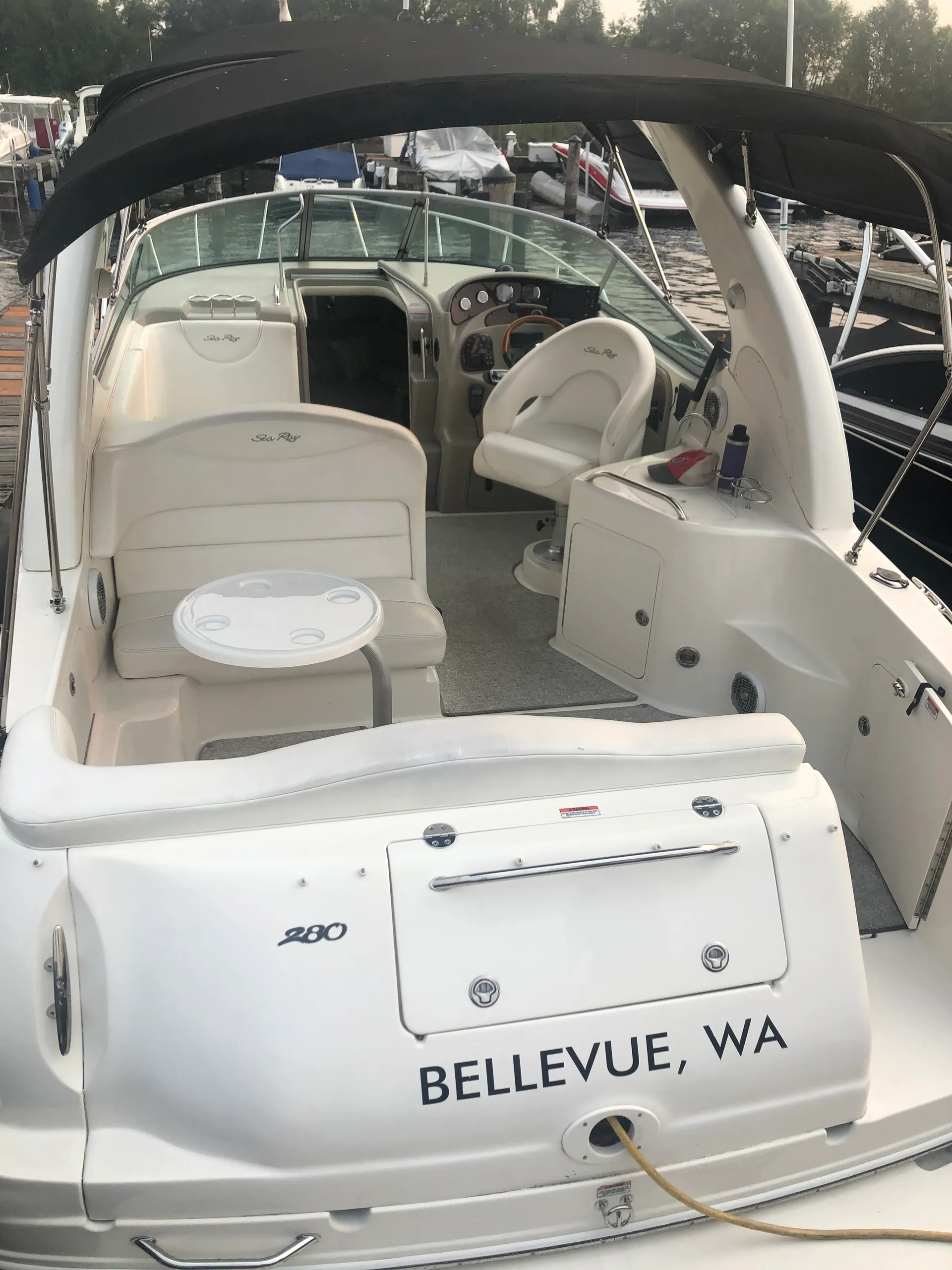 Sea Ray Boats 280 Sundancer in Seattle, WA — photo 2