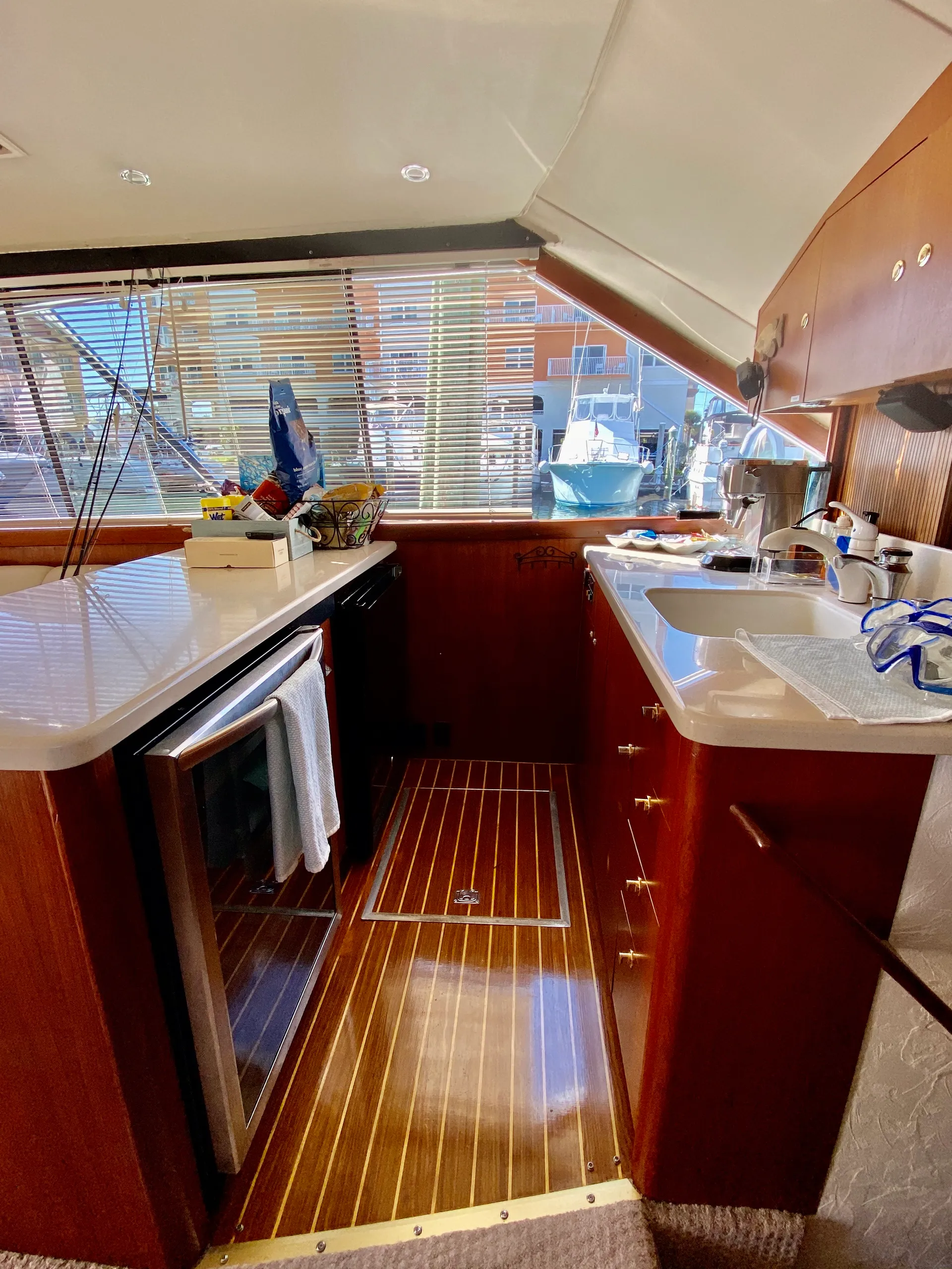 45' Motor Yacht in Saint Petersburg, Florida!