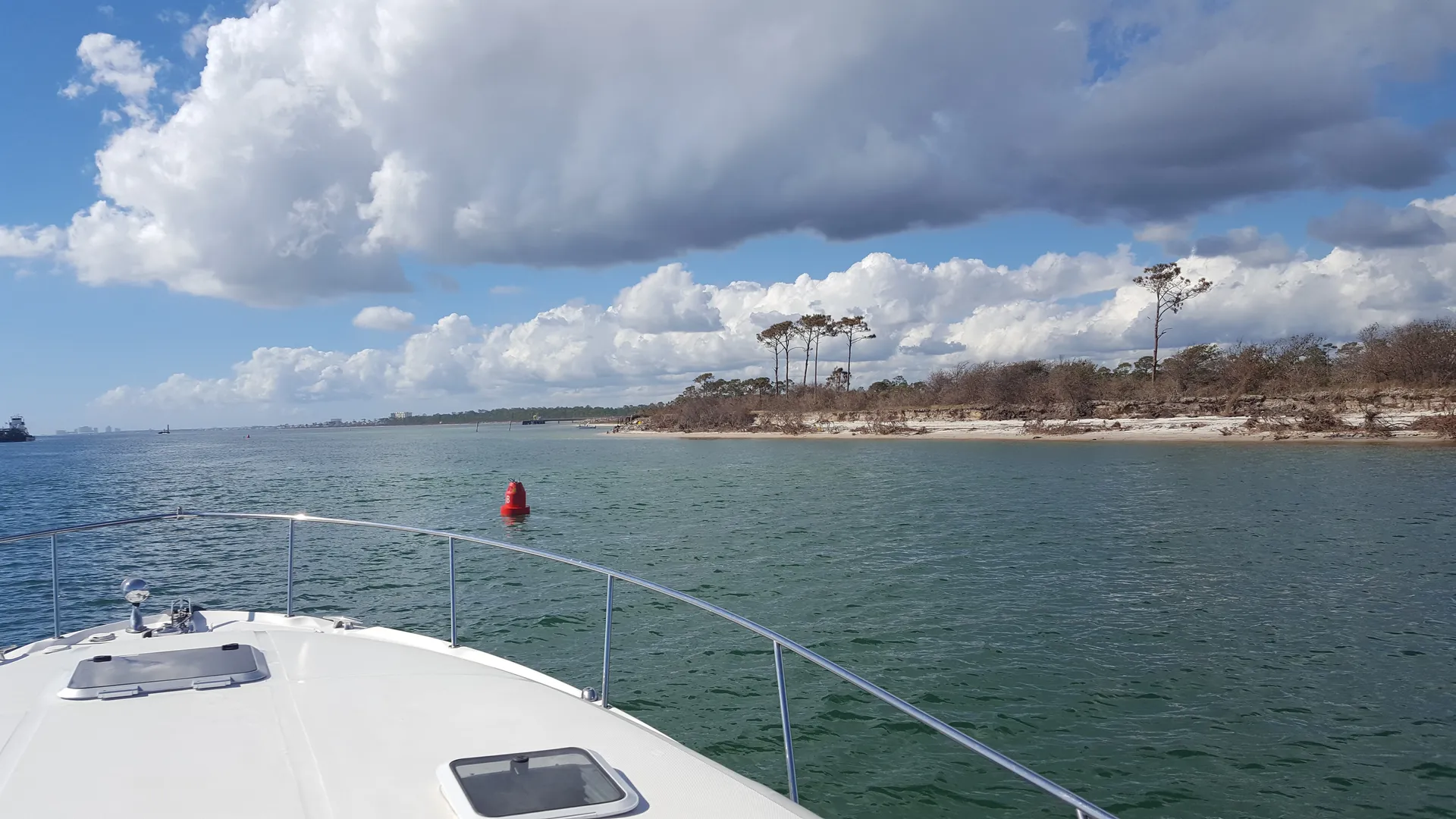 Sea Ray Boats 340 Sundancer in Orange Beach, AL — photo 2