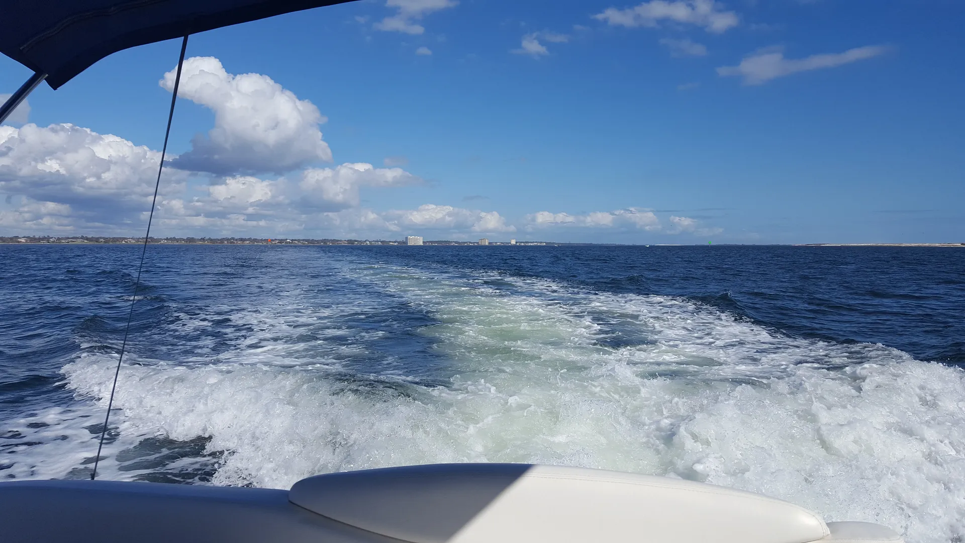 Sea Ray Boats 340 Sundancer in Orange Beach, AL — photo 3