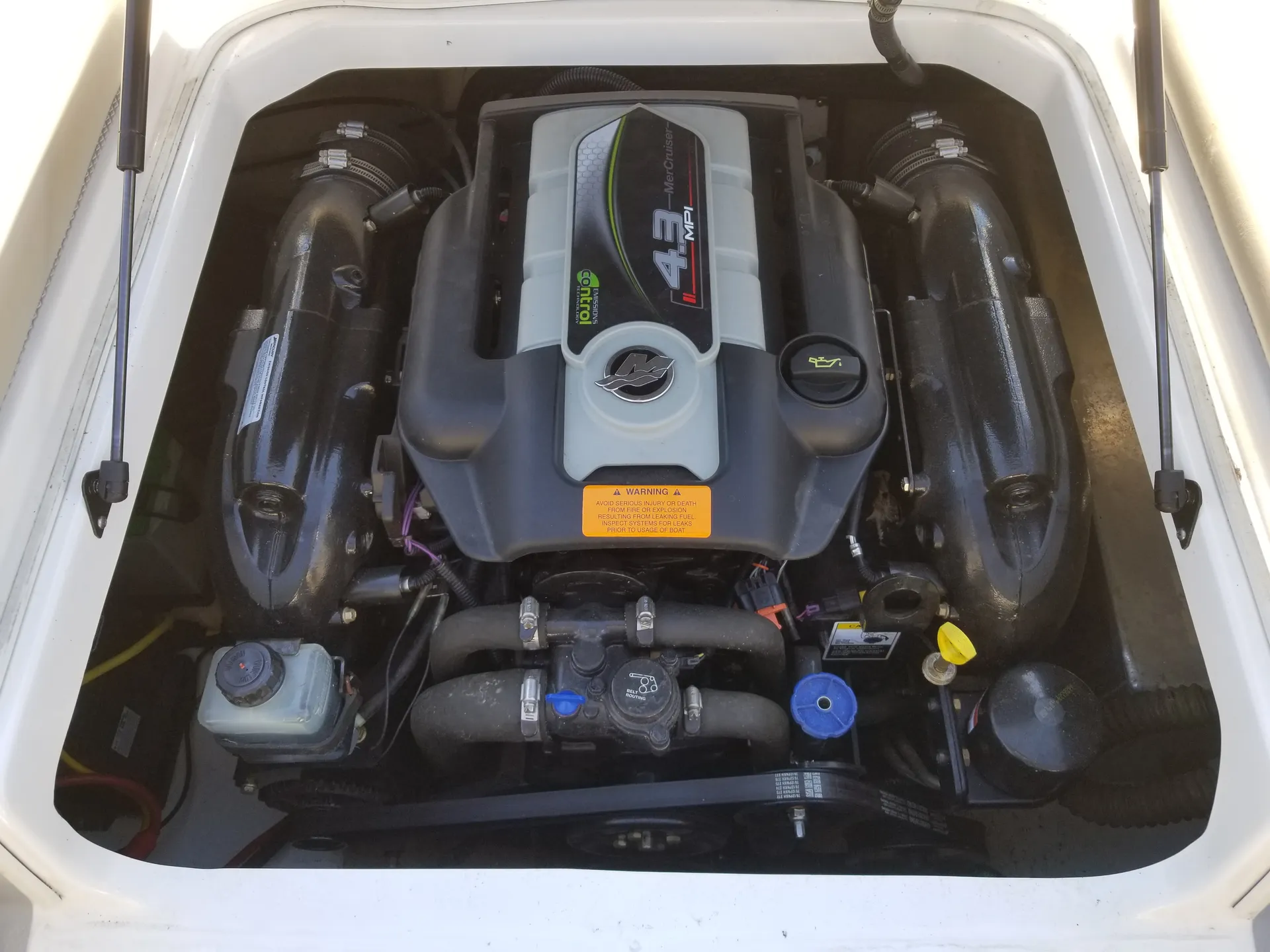 Chaparral Boats 19' Sport Ski Fish in Kenner, LA — photo 6