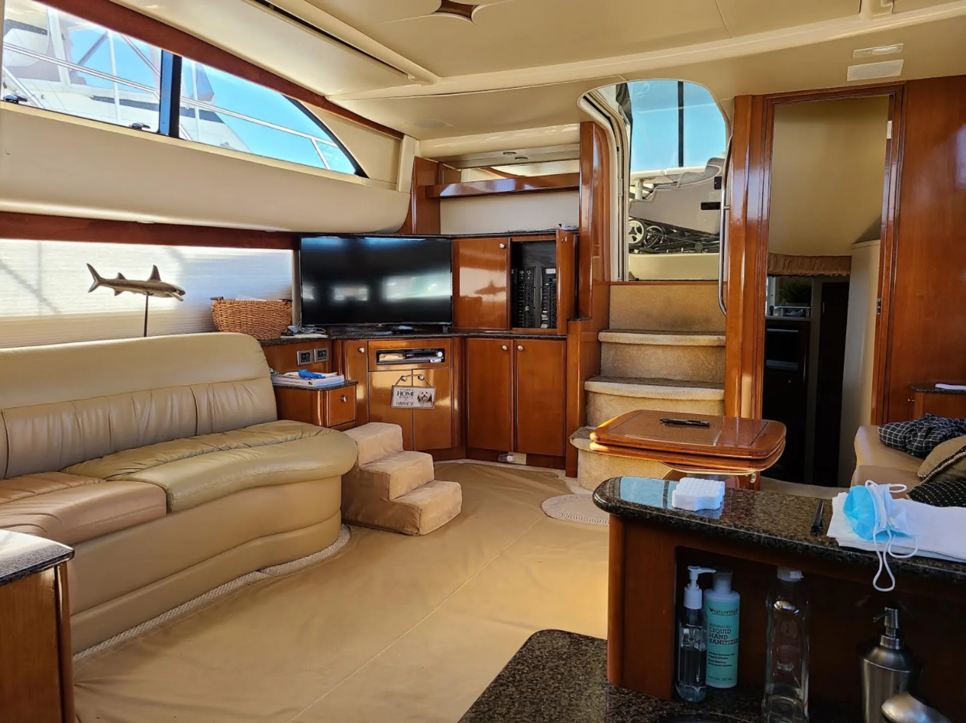 Meridian Yacht for a Perfect Trip 