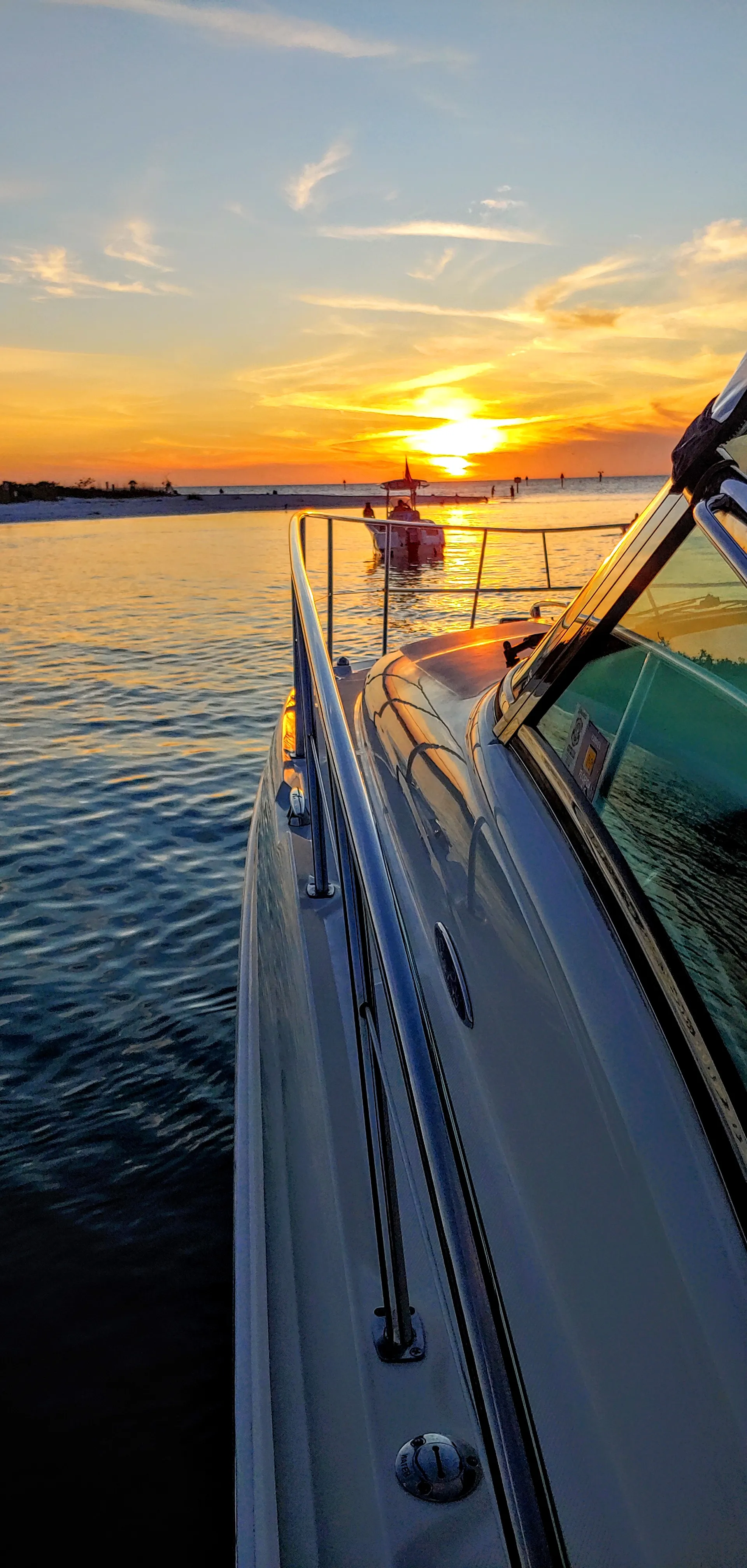 Heaven On The Gulf  - Sleek 40' Searay Sundancer! 