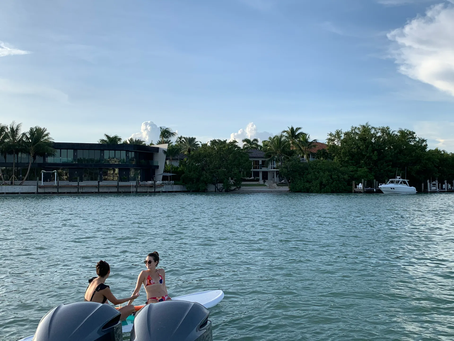 Contender Boats 32 ST in Key Biscayne, FL — photo 3