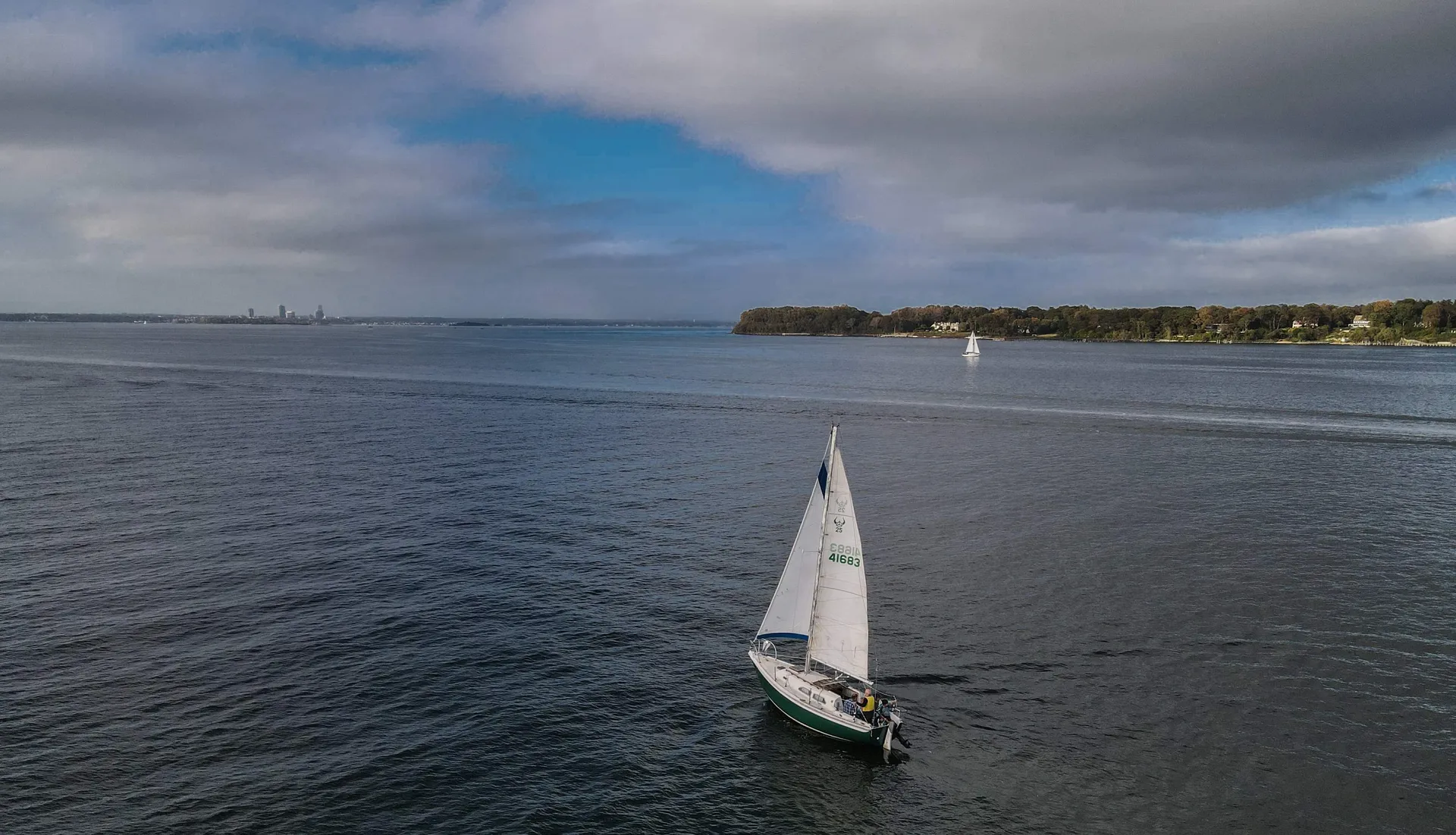 Enjoy An Adventure On L. I. Sound Sail 25’  sloop