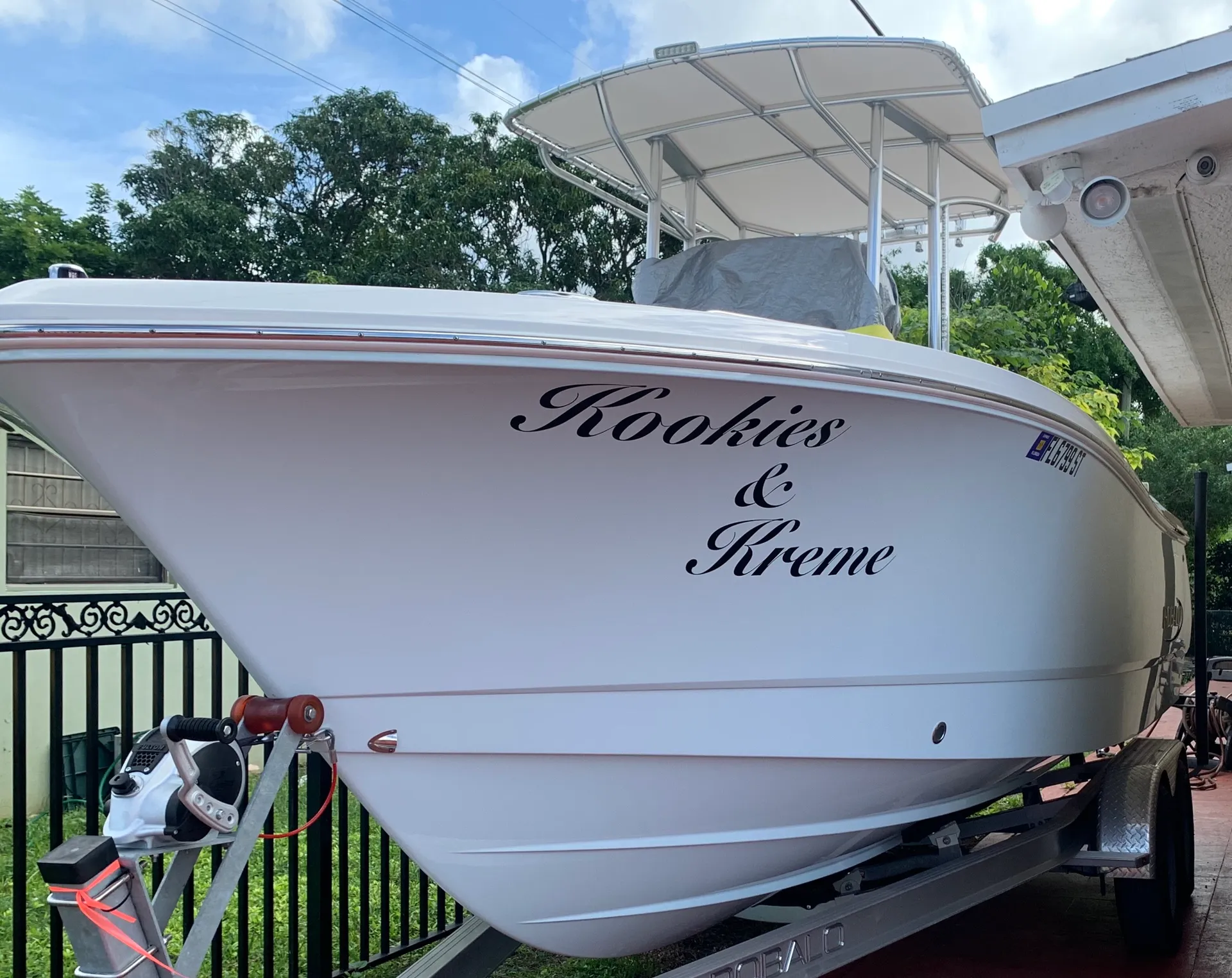 ROBALO R230 CC in Miami, FL — photo 3