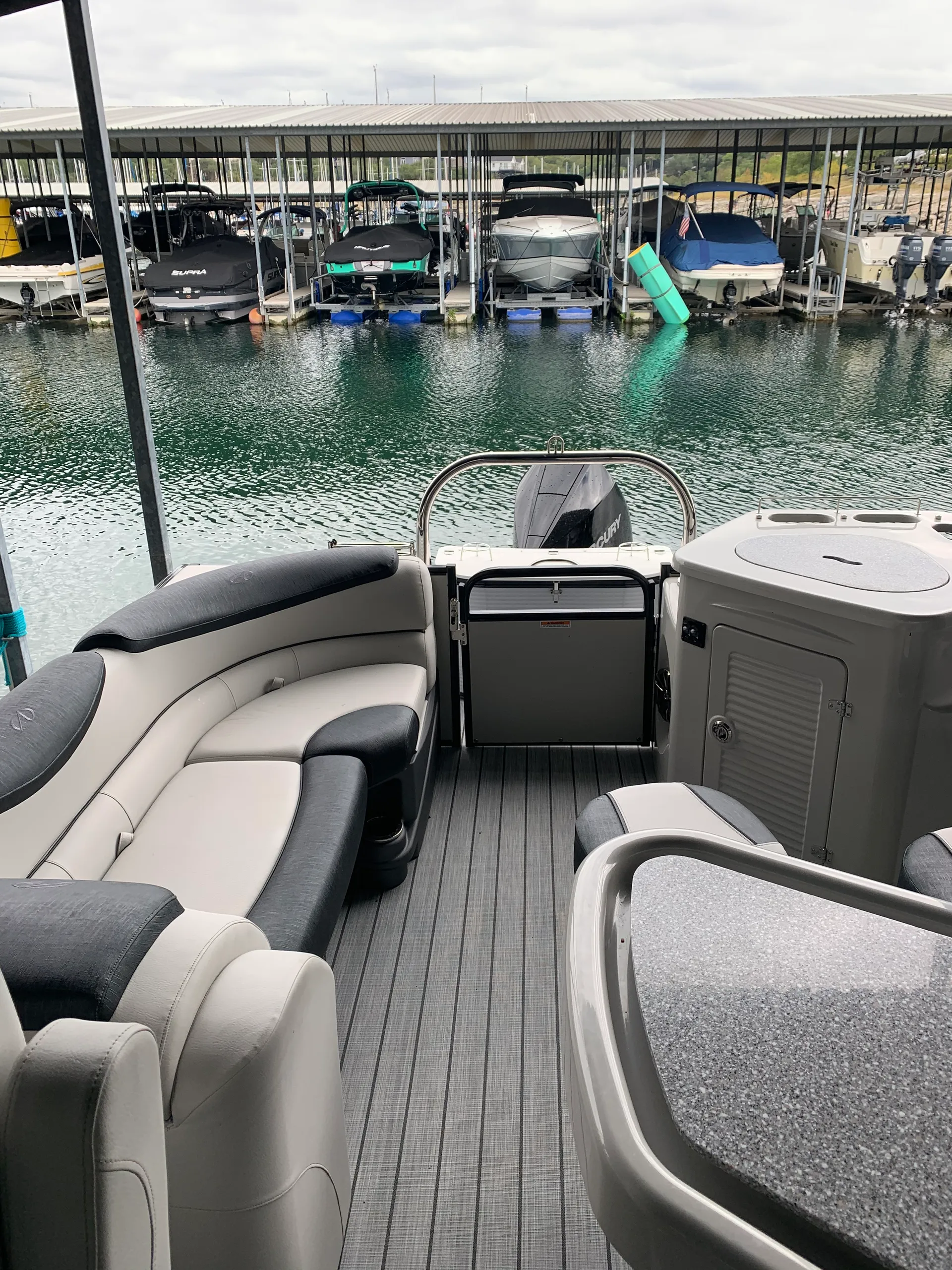 AVALON PONTOONS CATALINA ENTERTAINER 2585ENT in Austin, TX — photo 9