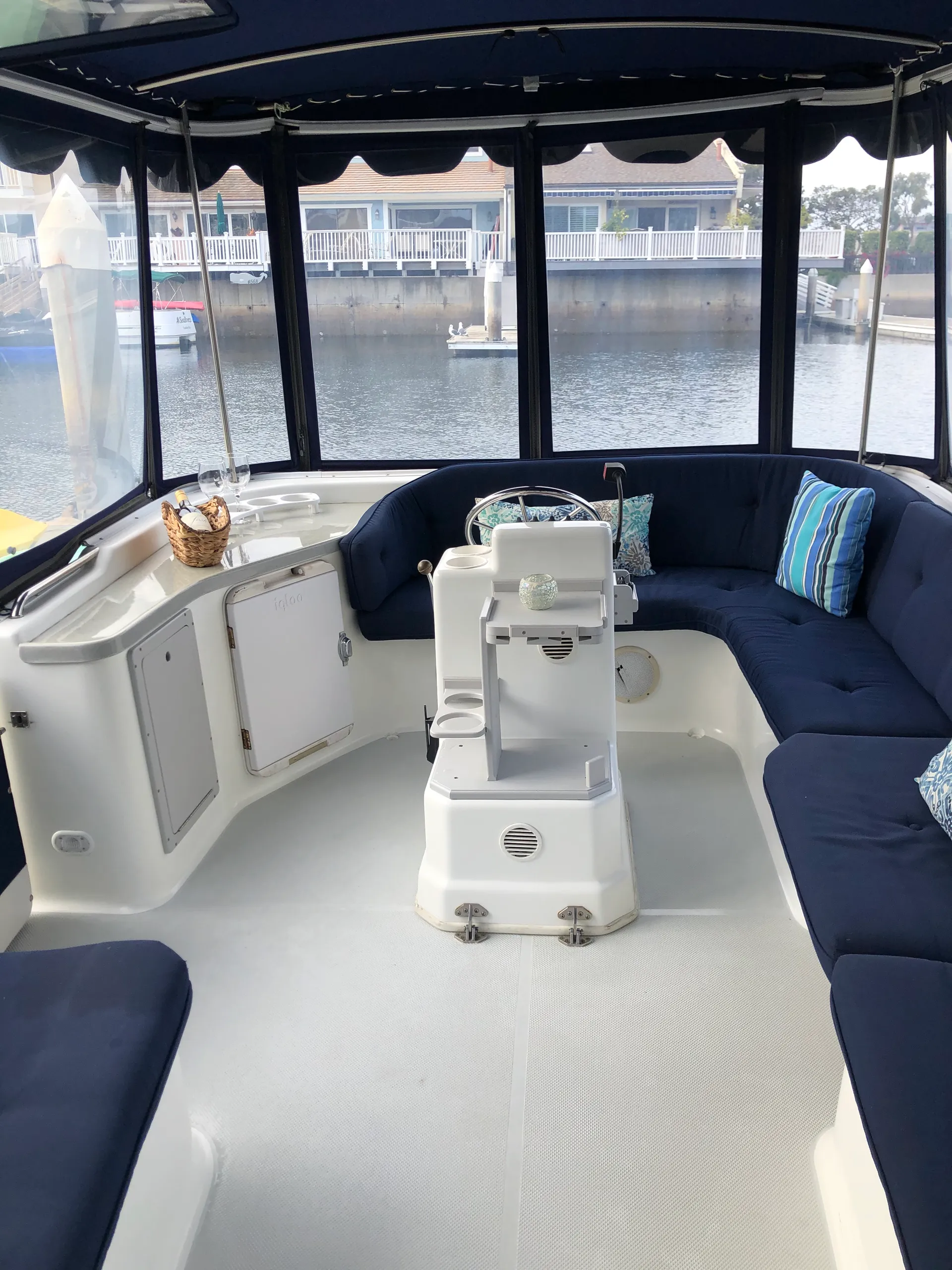 ElectraCraft Partycruiser 16 in Oxnard, CA — photo 4