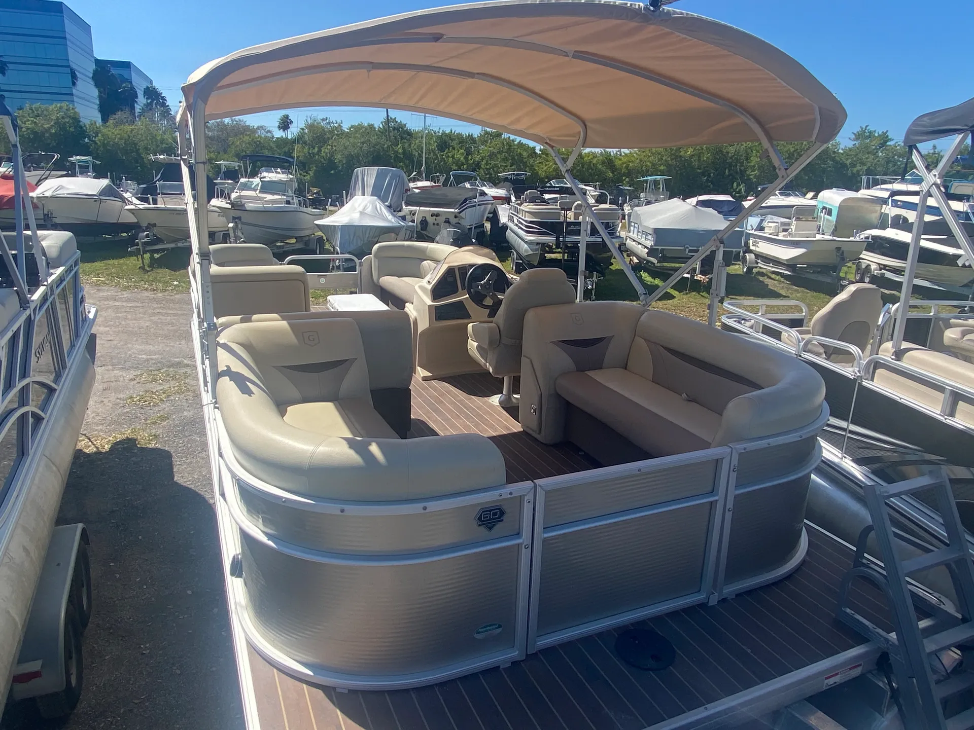 Sweetwater  22 Lounger  in Clearwater, FL