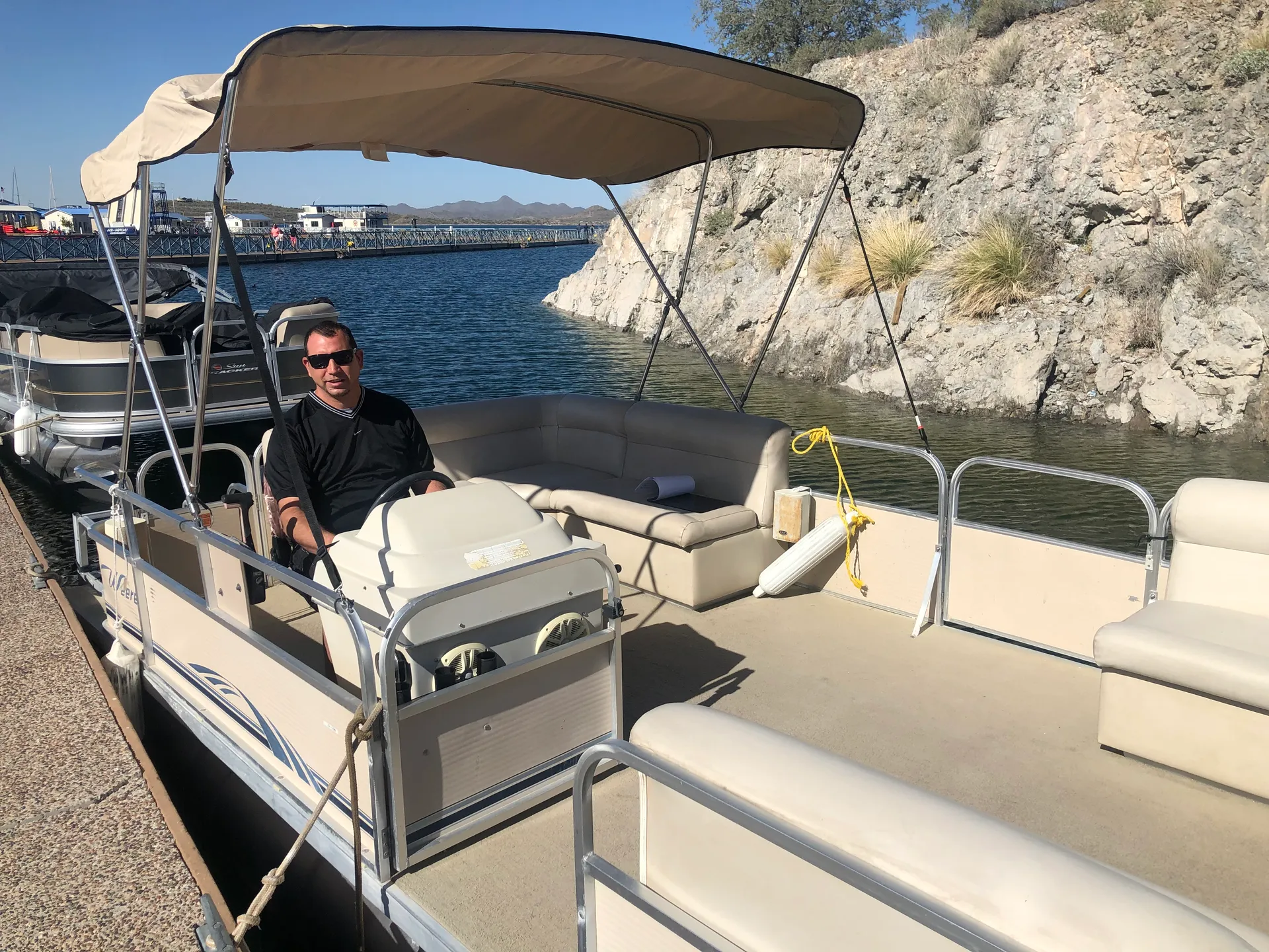 Weeres Pontoons Cadet 200 Cruise SE in Peoria, AZ — photo 3