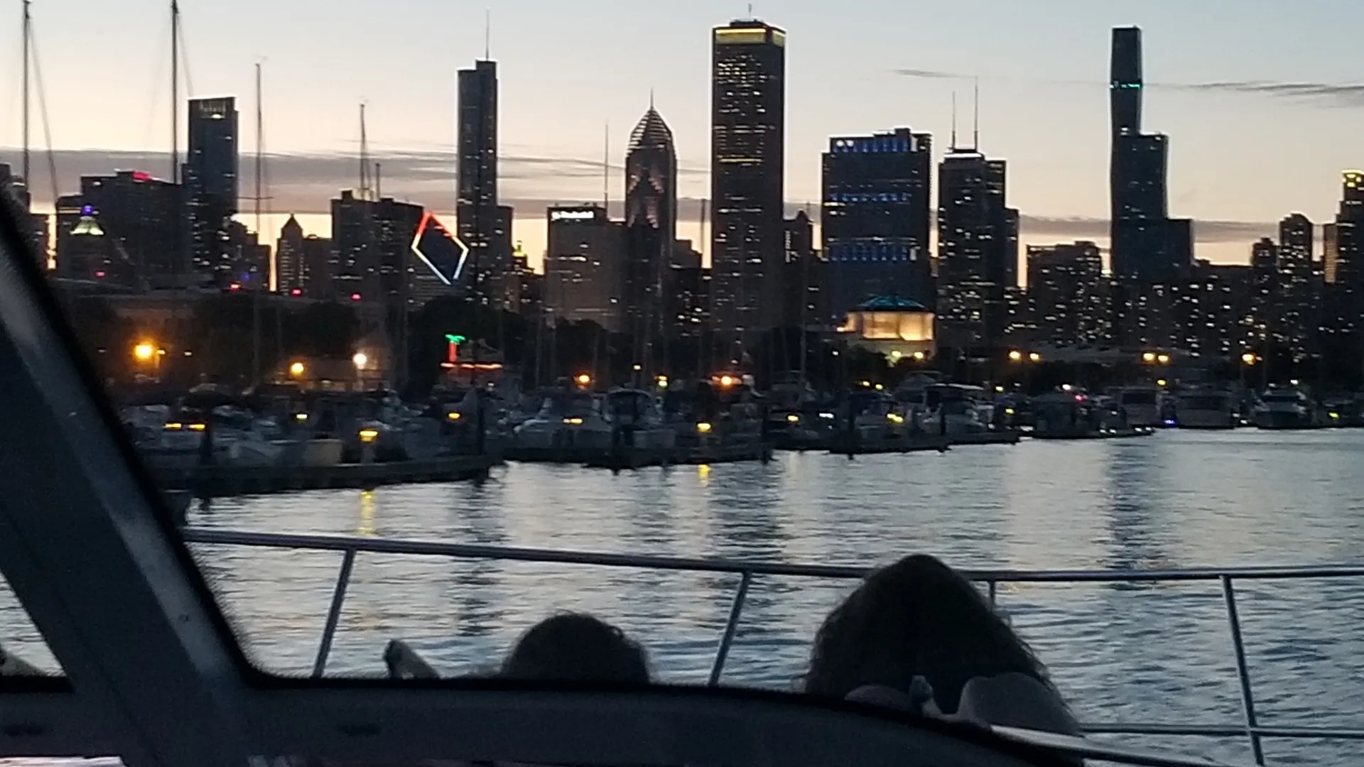 Captained 51' Sea Ray Sundancer Luxury Yacht