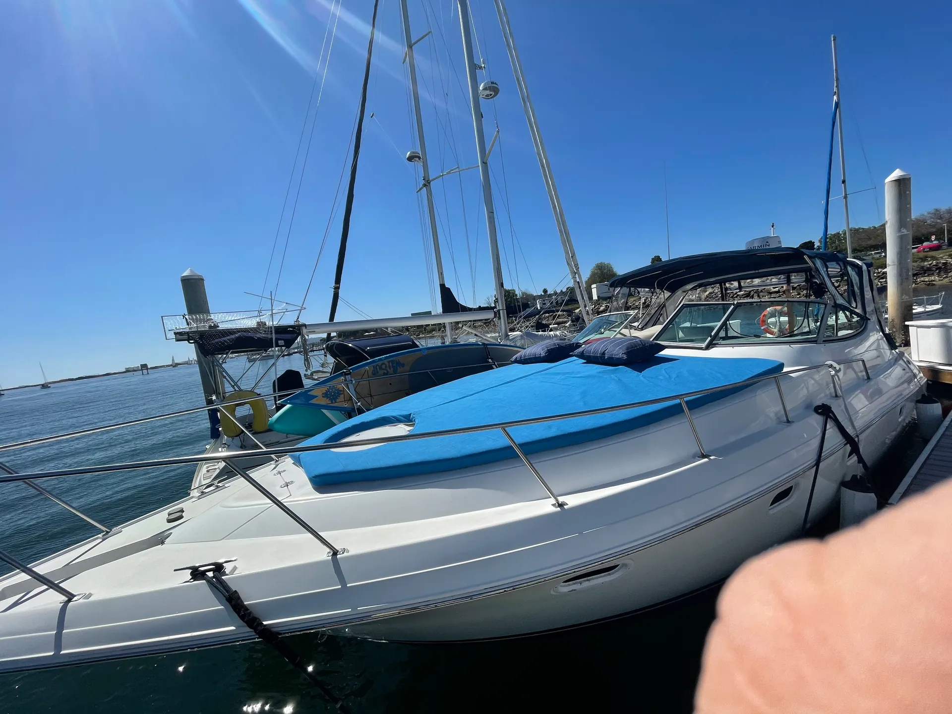 Beautiful 40' Cruiser Yacht on San Diego Bay with Licensed Captain