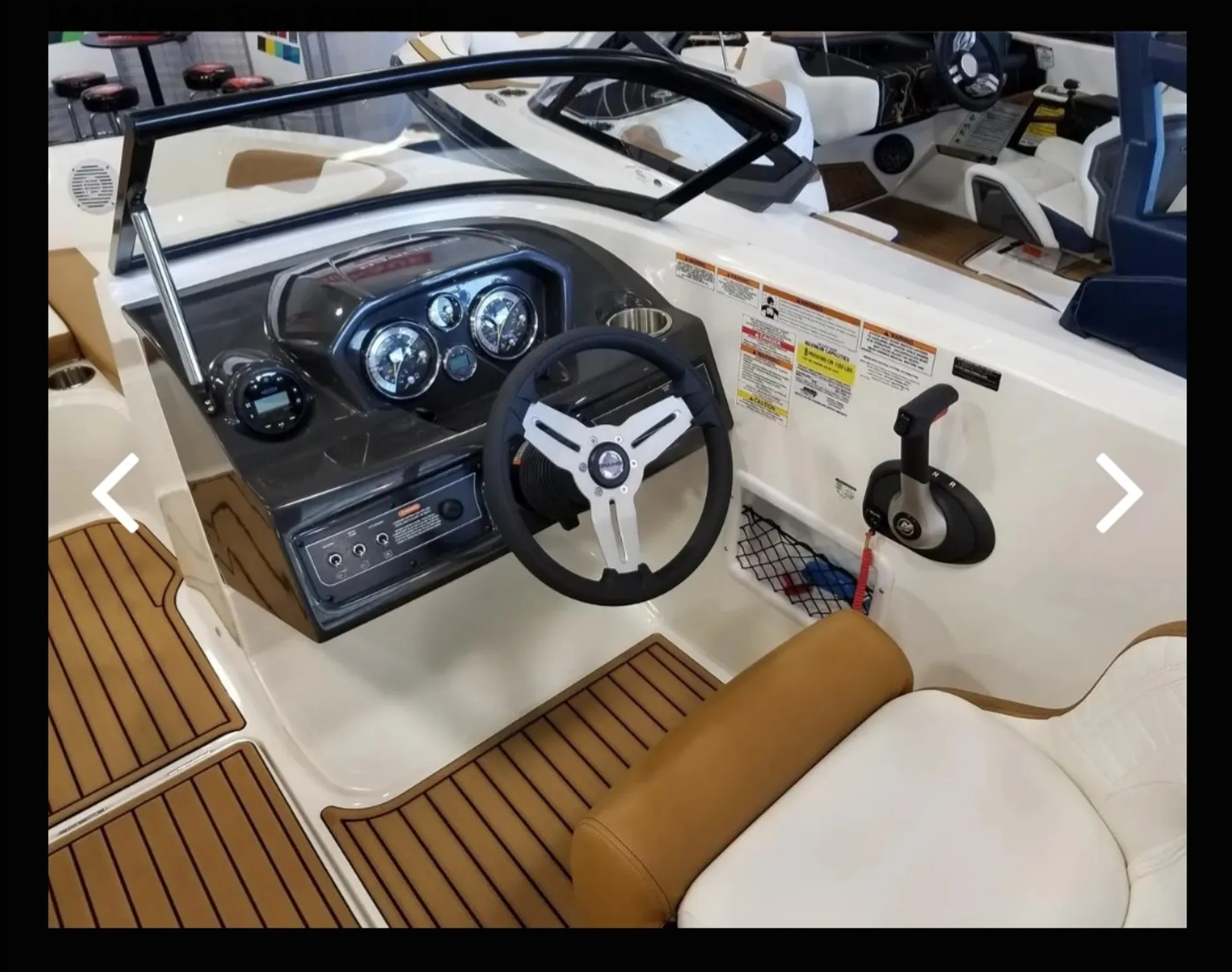BAYLINER VR5 BOWRIDER in Canyon Lake, TX — photo 5