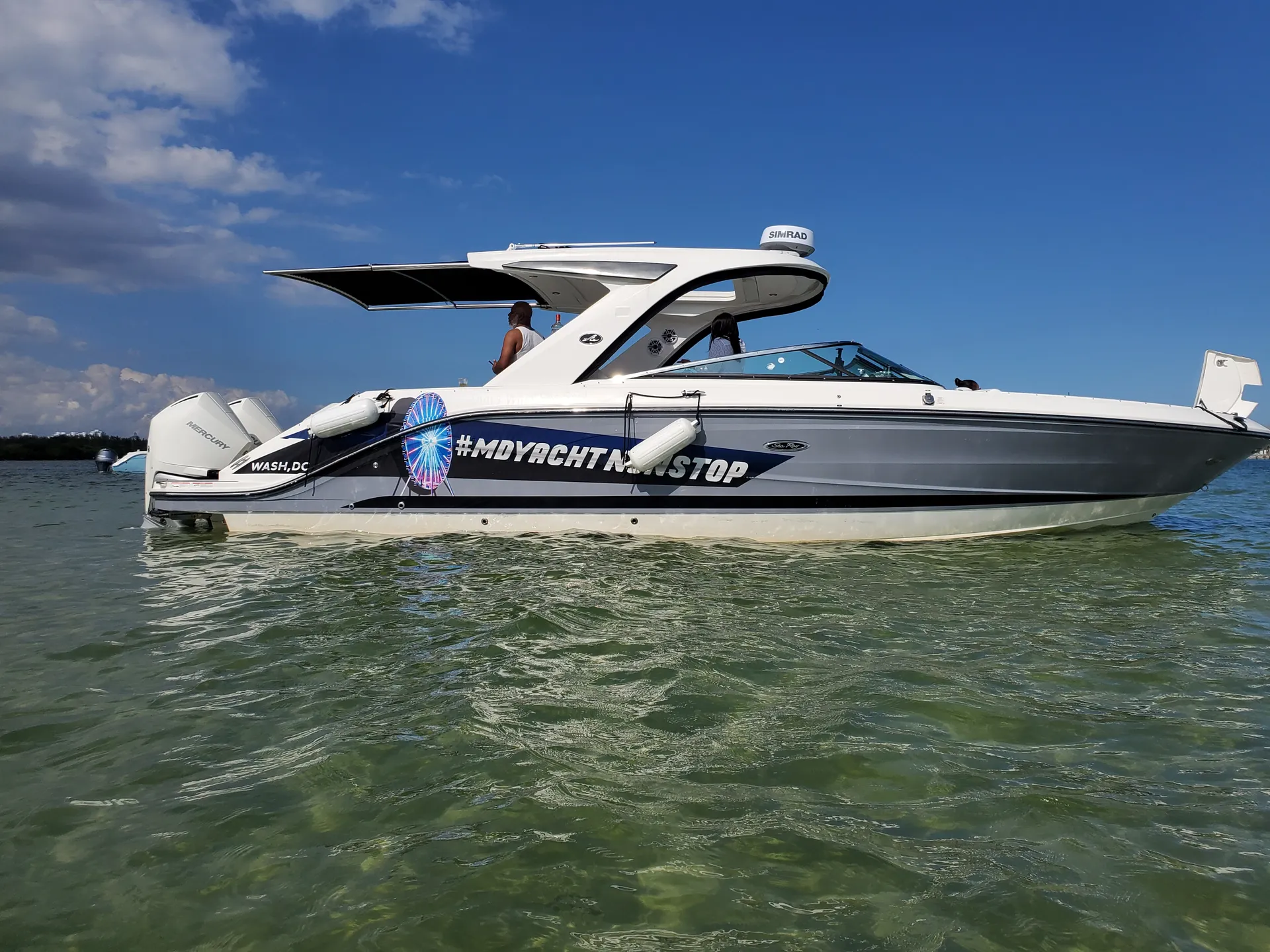 Searay 33 Huge BOAT - National Harbor-READ DESCRIPTION 