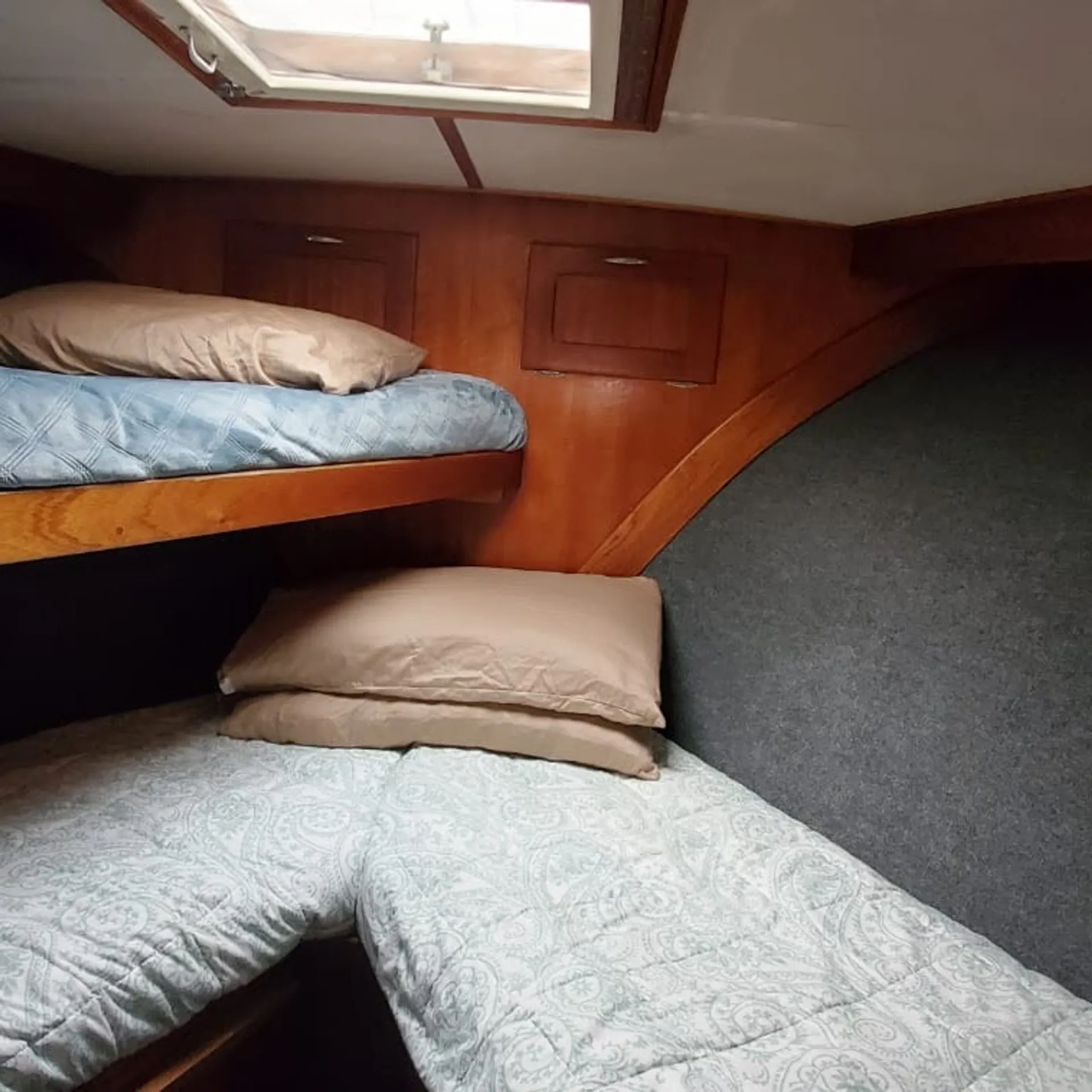 50ft EggHarbor. Party, Harbor cruise or offshore fishing 