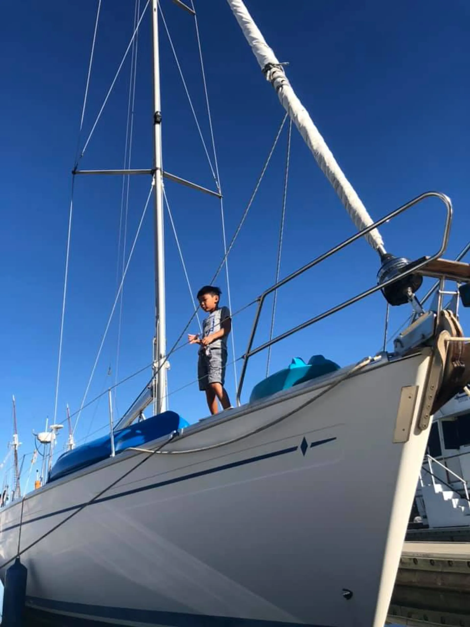 Cast-off, Sail away on a 46' Sailing Yacht !!