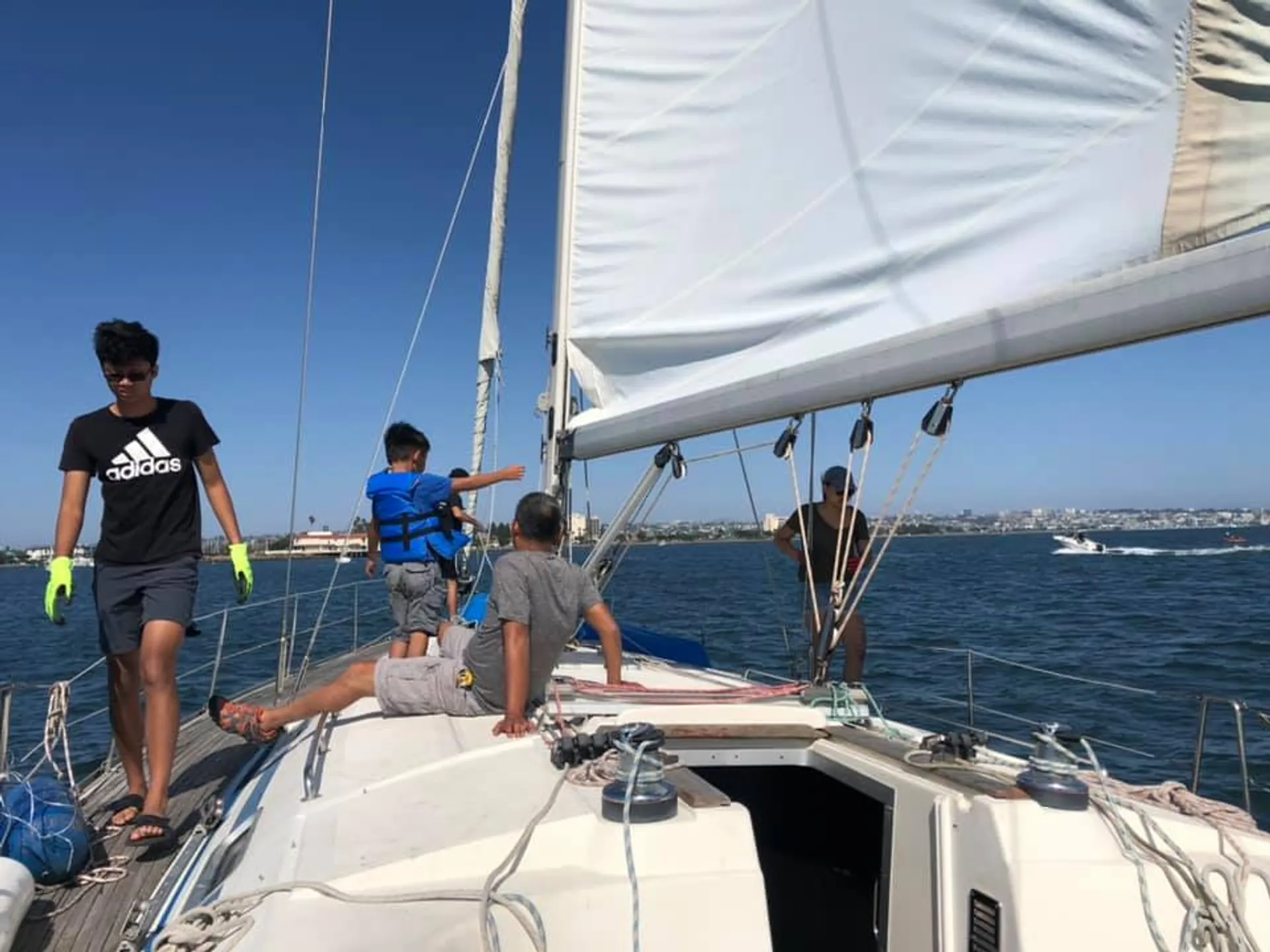 Cast-off, Sail away on a 46' Sailing Yacht !!