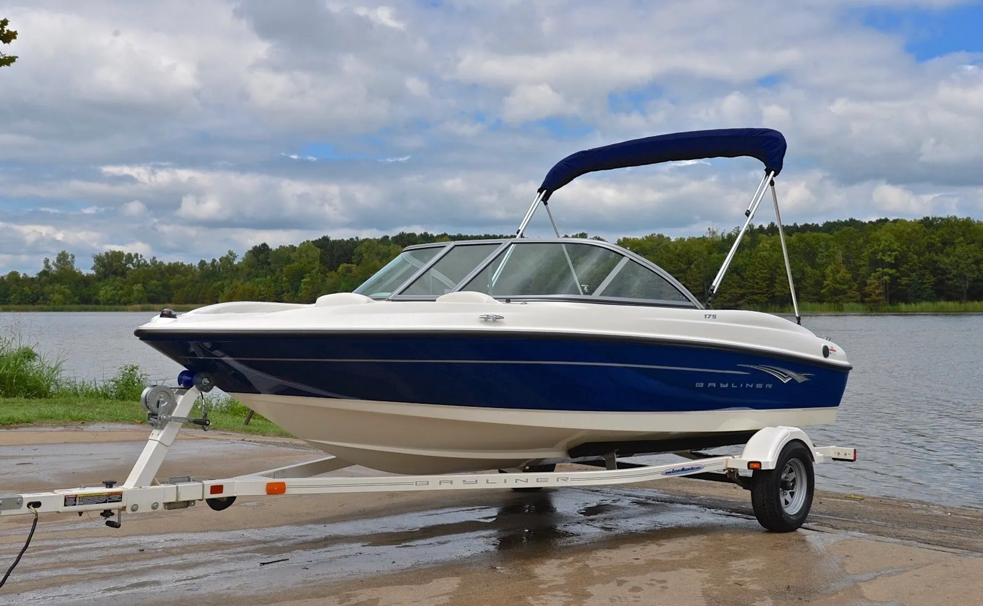 Bayliner 175 BR  in Seattle, WA — photo 5