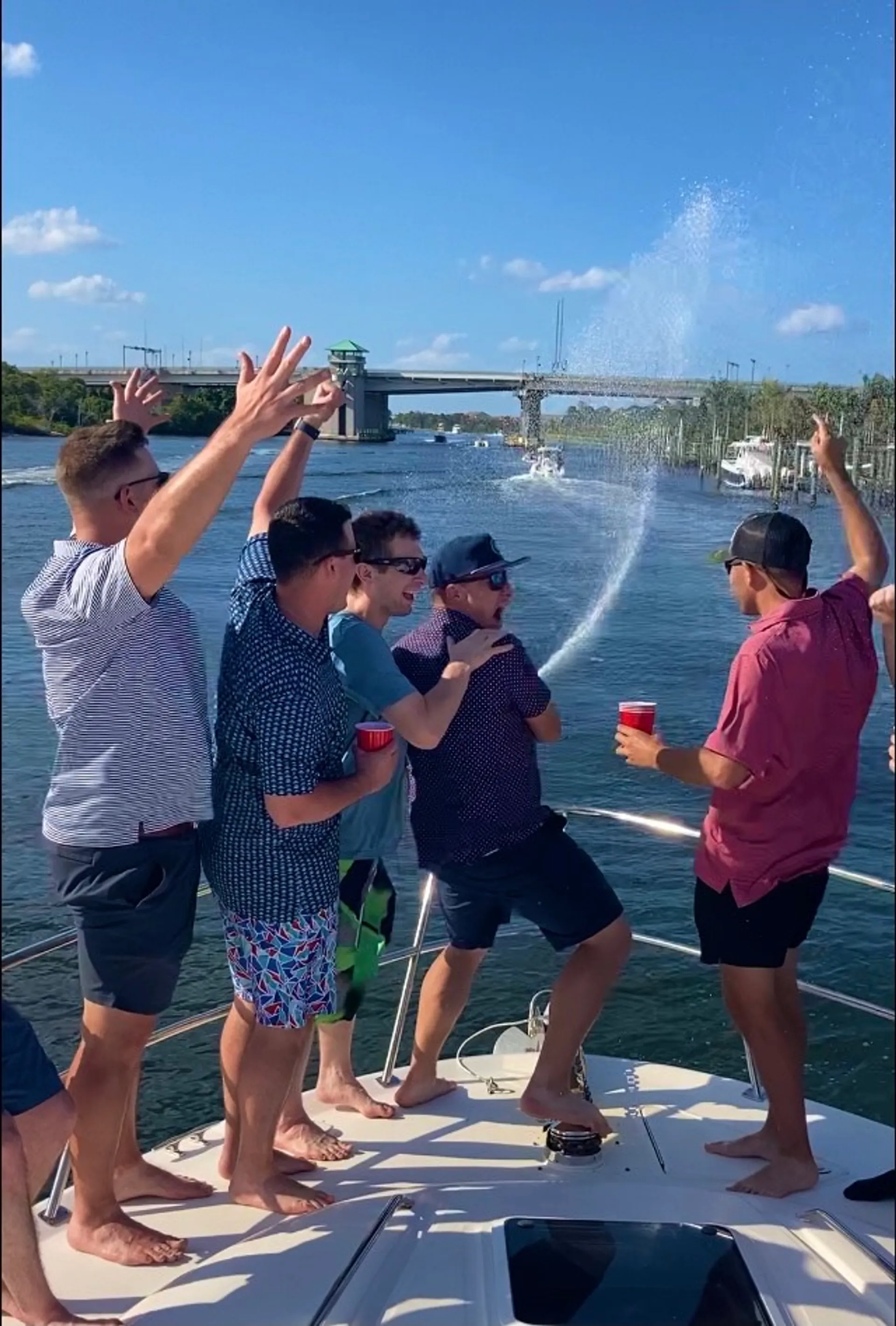 🇺🇸 Luxury 51' Sea Ray Start $362 / h : 10% off January🍾$$$$$❤️