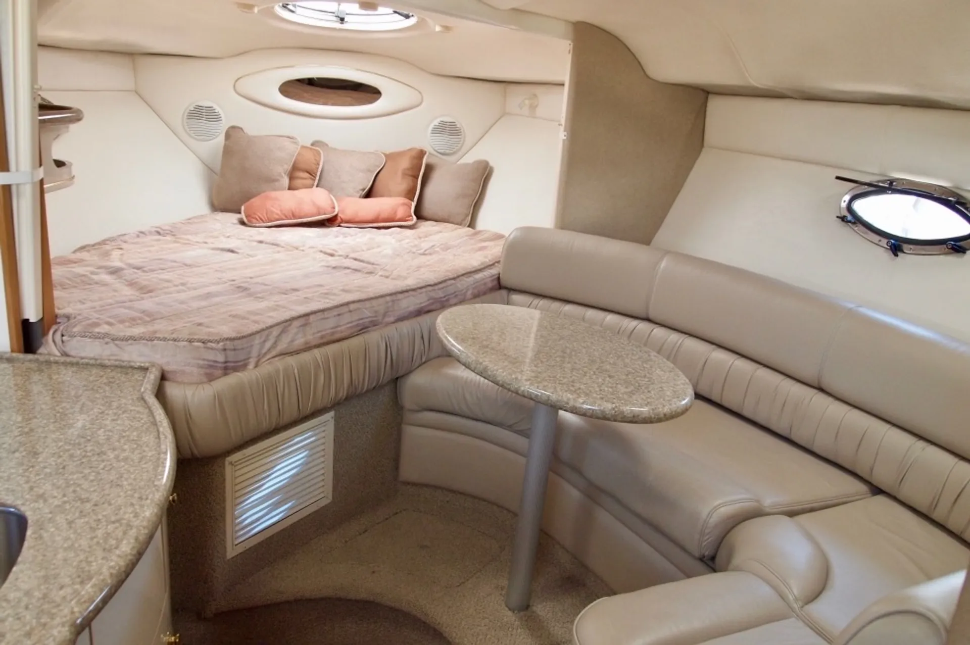 TRAVEL IN LUXURY AND STYLE ON THIS CRUISER YACHT