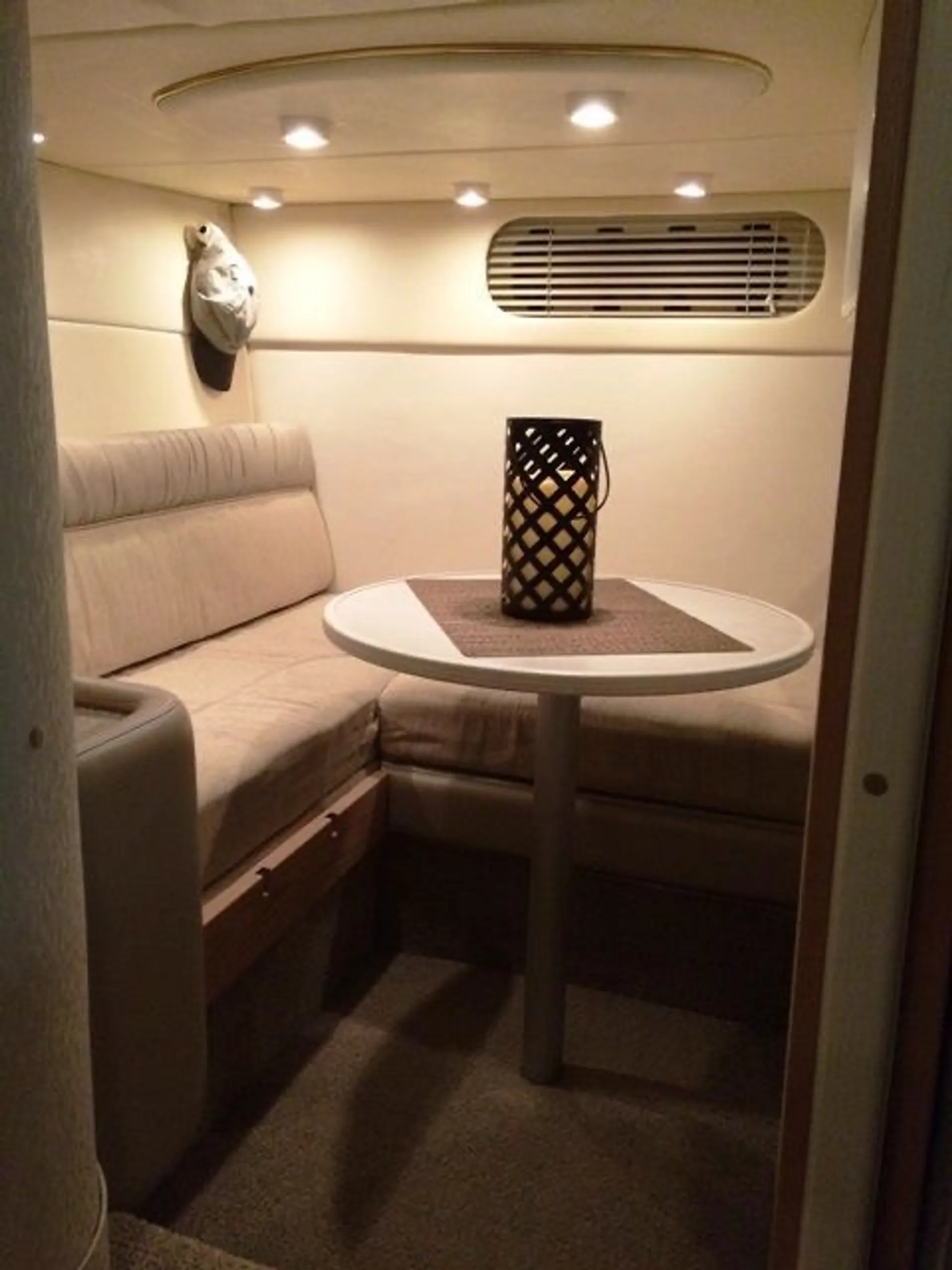 TRAVEL IN LUXURY AND STYLE ON THIS CRUISER YACHT