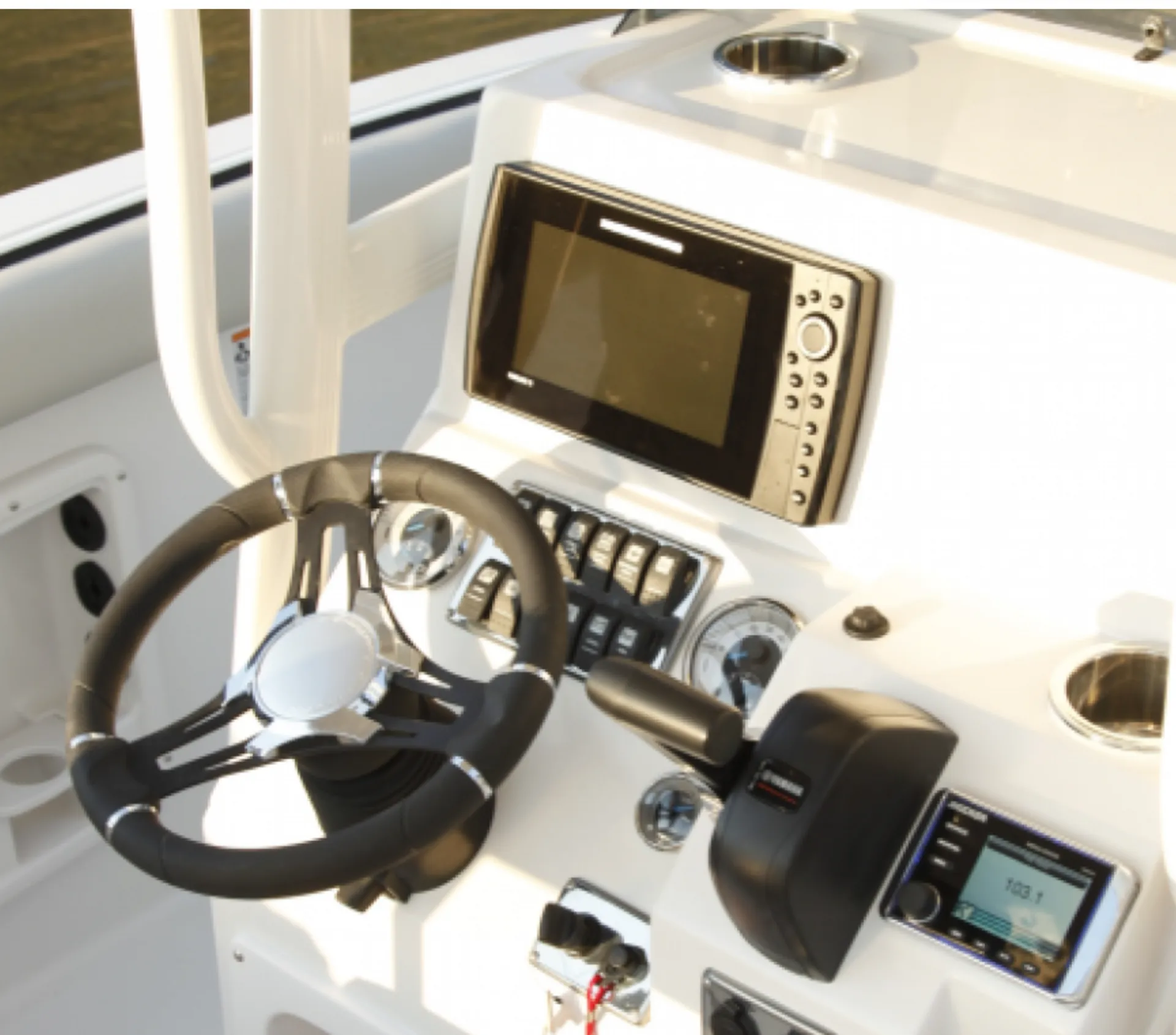 Starcraft MDX 231 CC  in Miami Beach, FL — photo 3