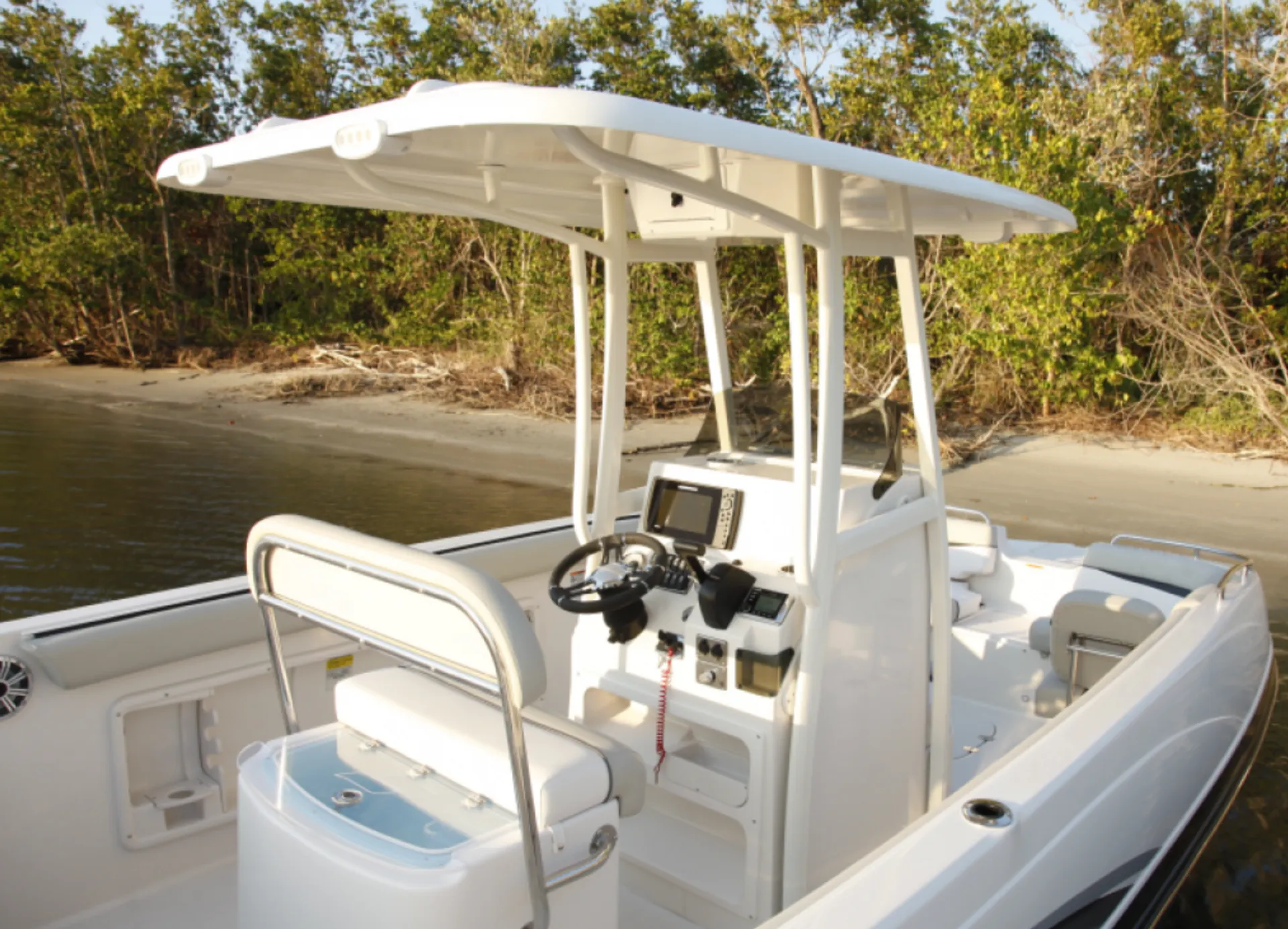 Starcraft MDX 231 CC  in Miami Beach, FL — photo 2