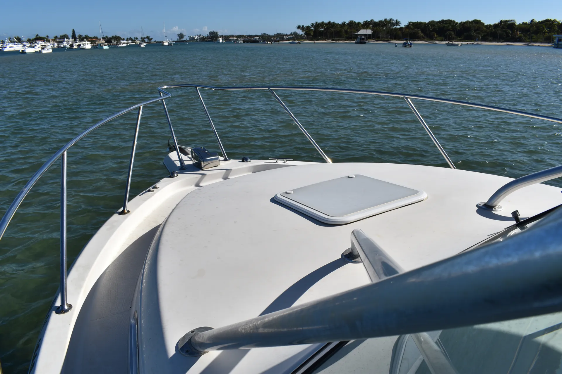 Pro-Line Boats 2810 Walkaround in North Palm Beach, FL — photo 3